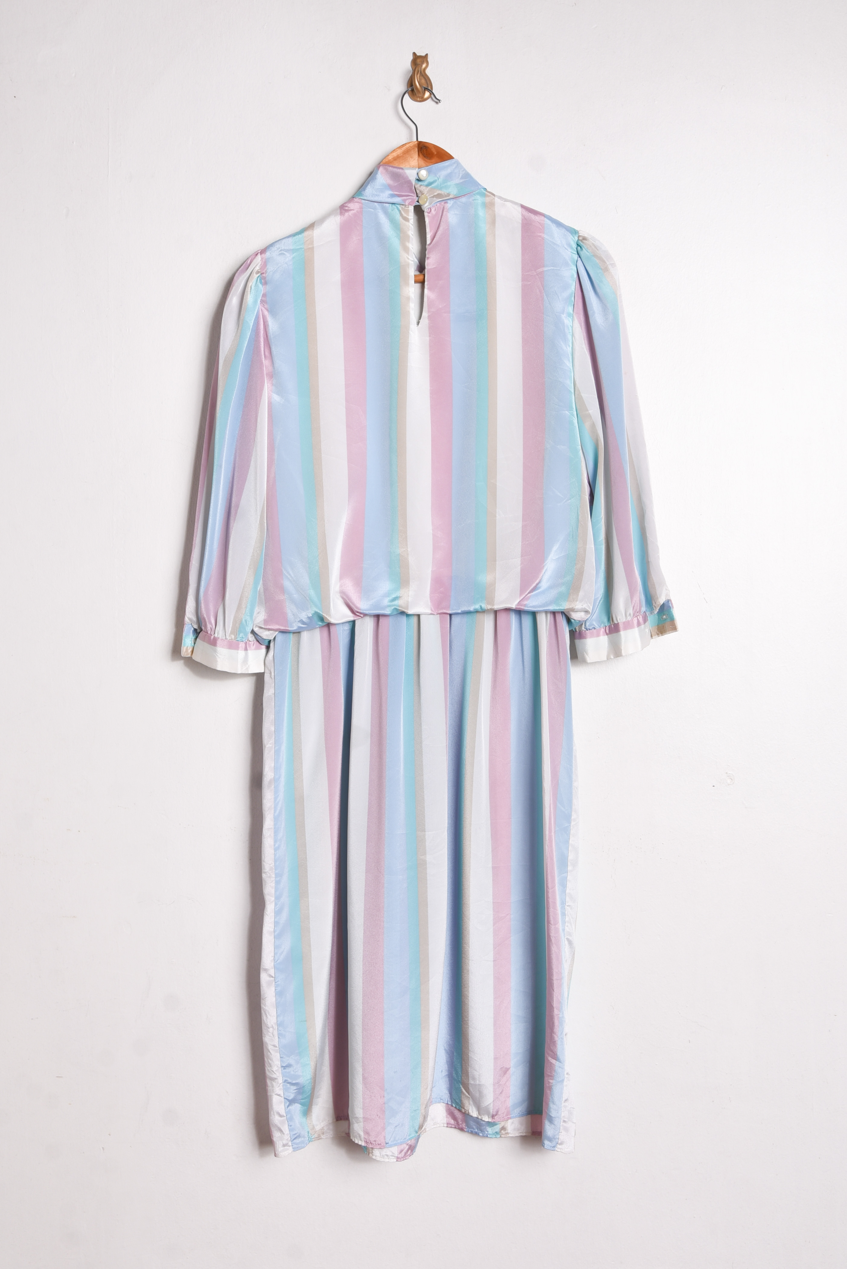 Vestido satín pastel 80's