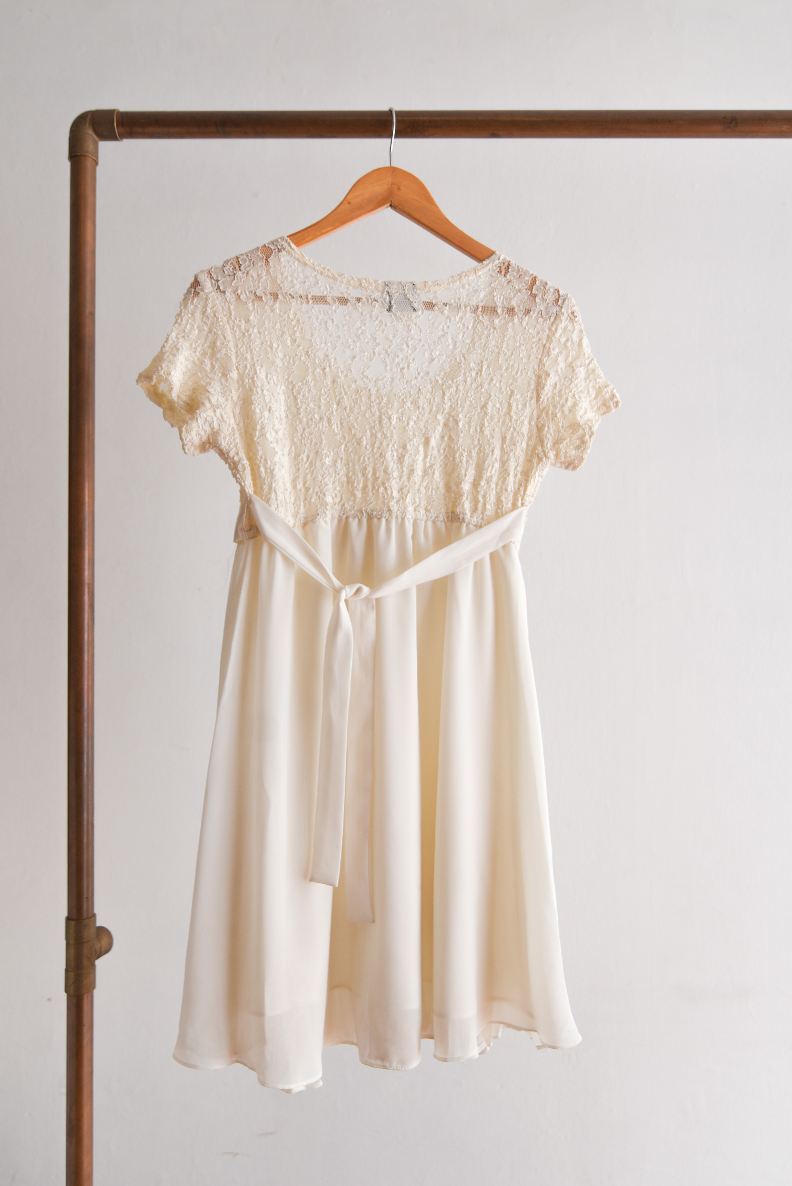 Vestido marfil 90s plisado