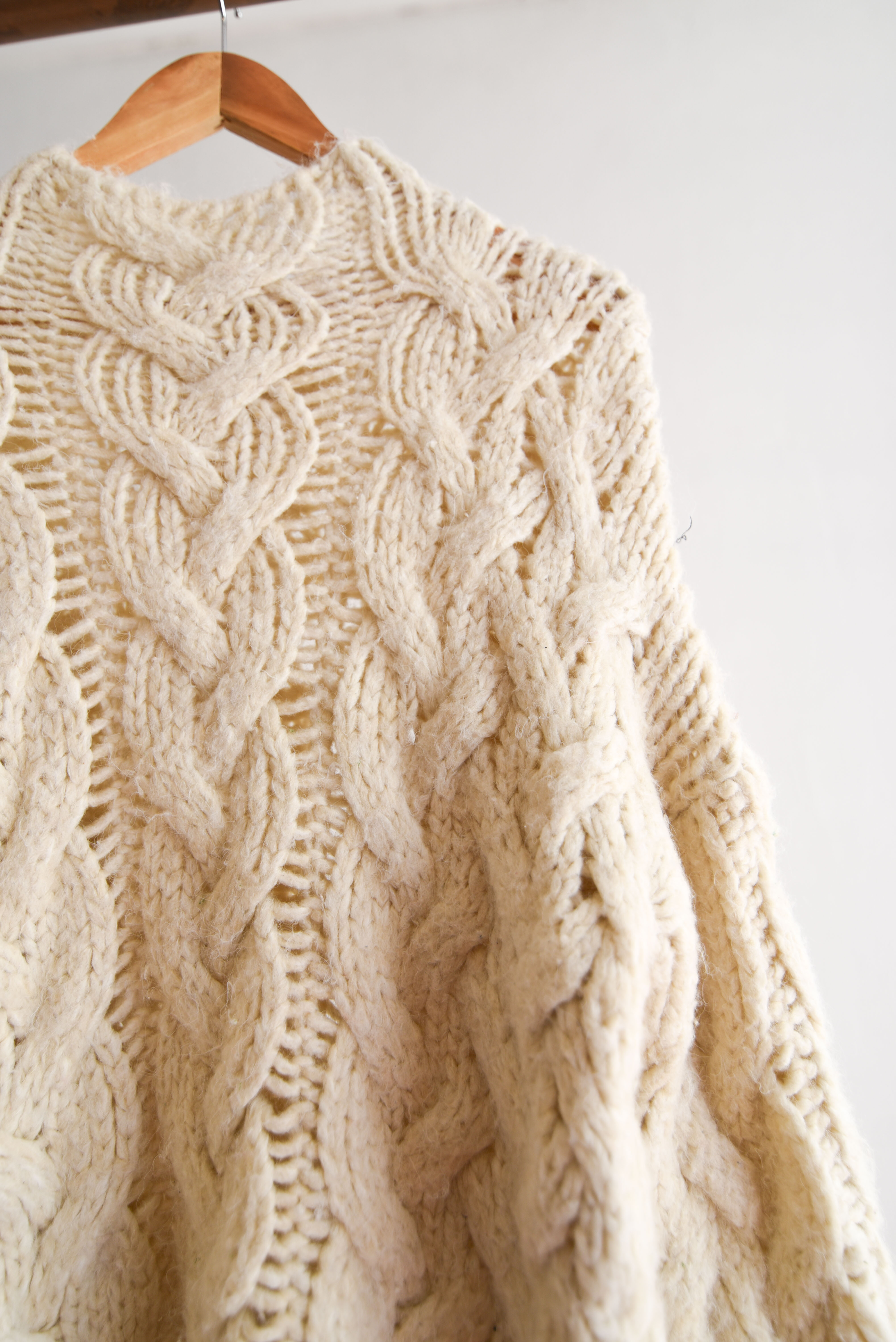 Chaleco trenzado marfil