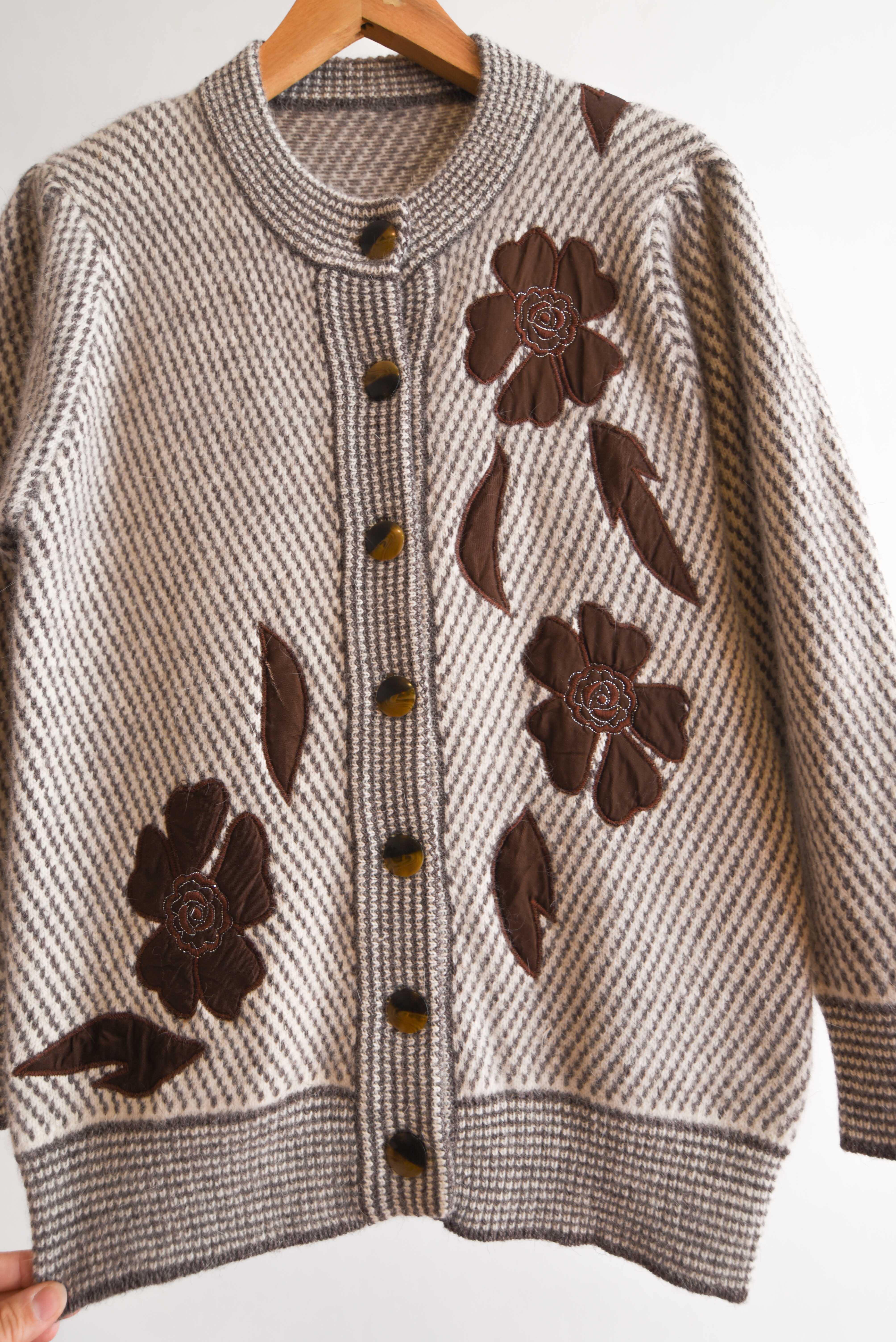 Cardigan vintage espiga y rosas