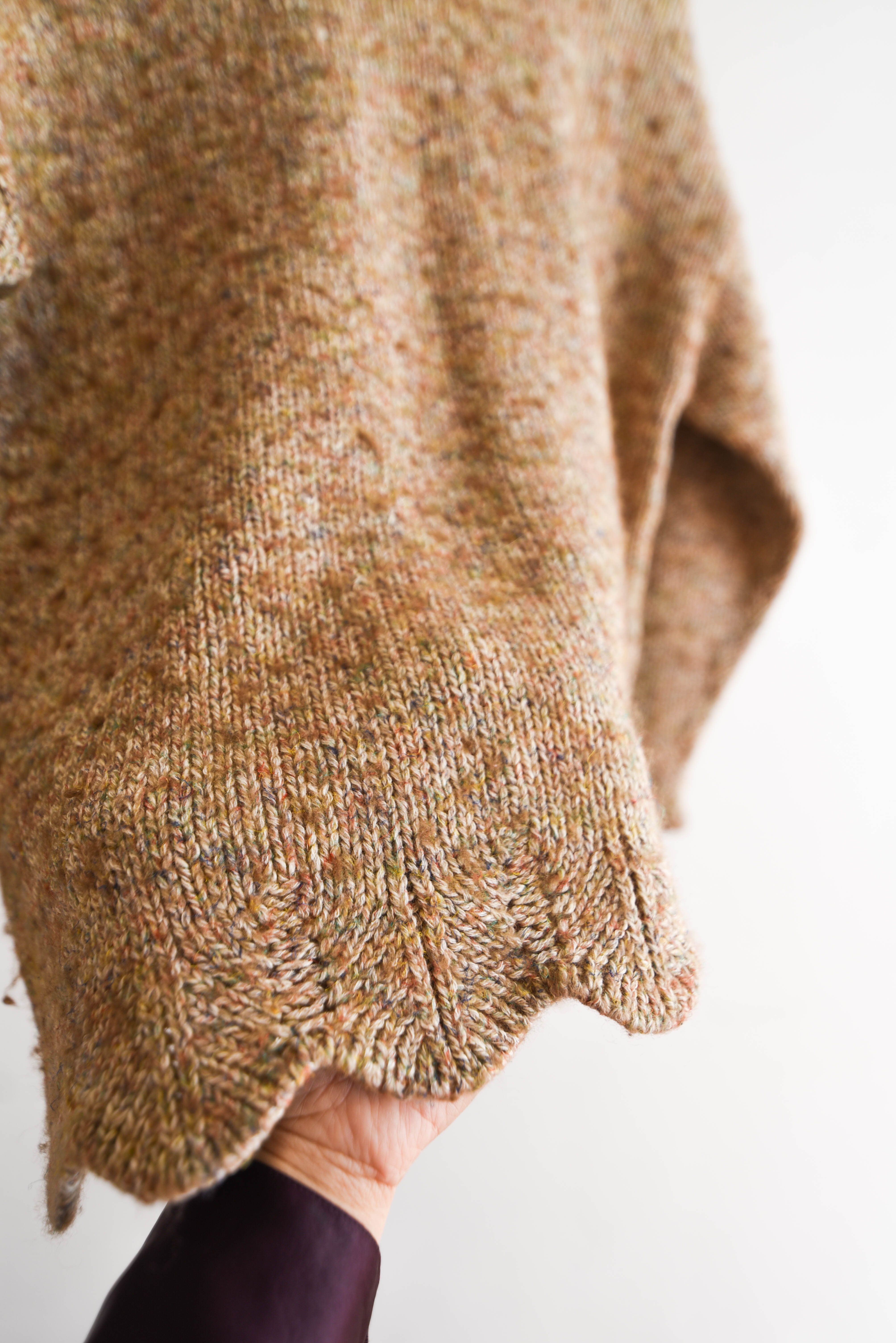 Chaleco café trenzado made in Chile