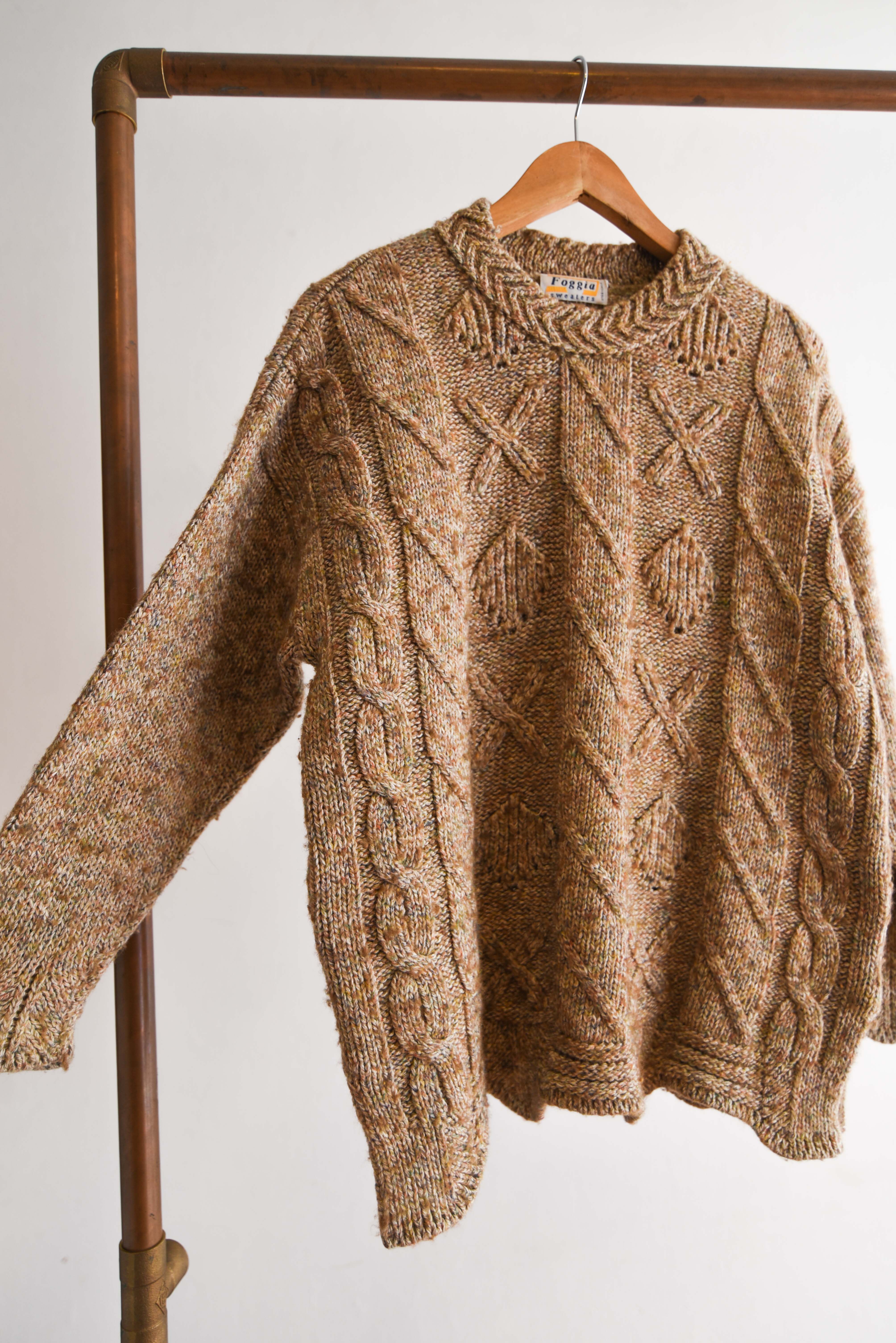 Chaleco café trenzado made in Chile