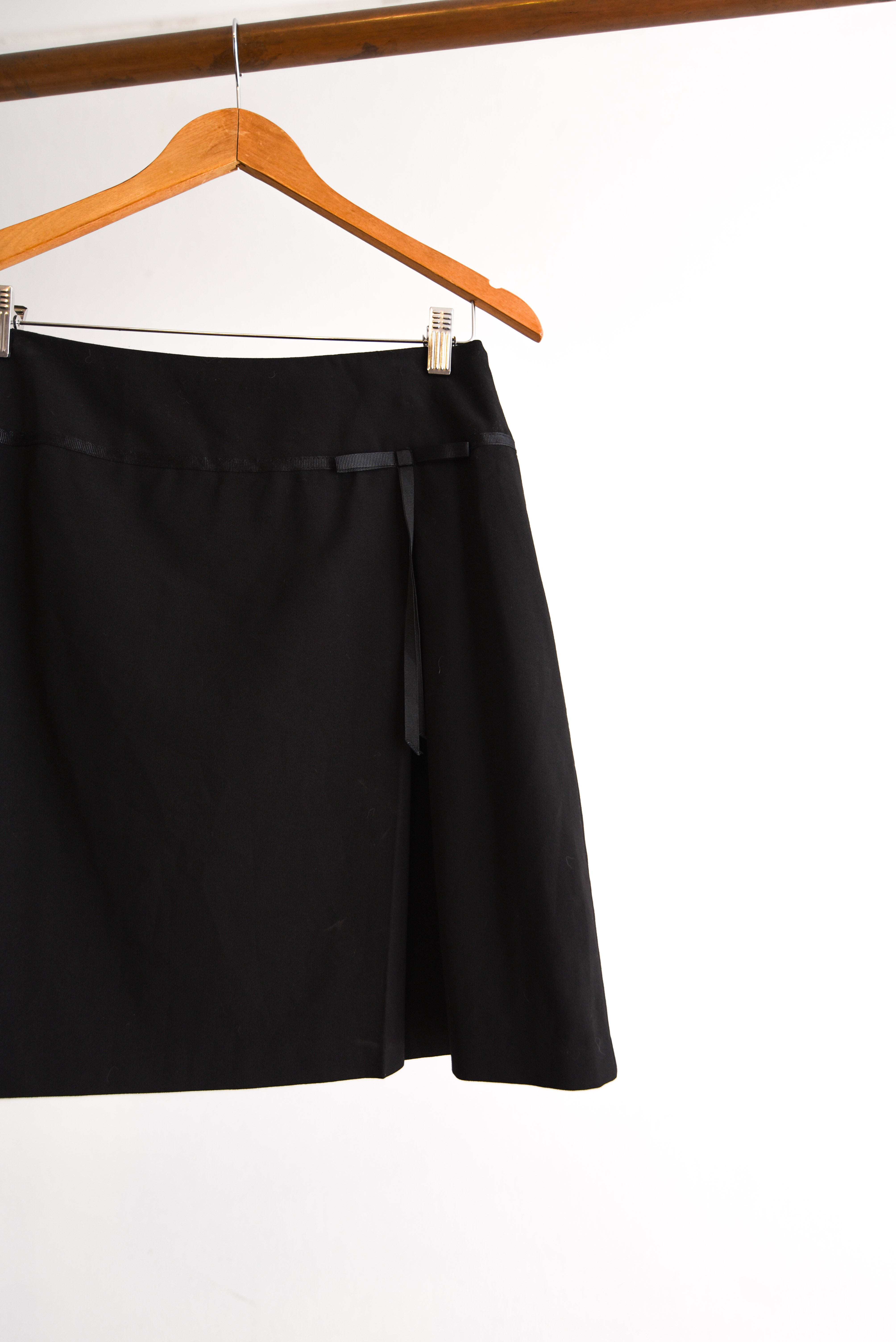 Falda negra lazito 90s