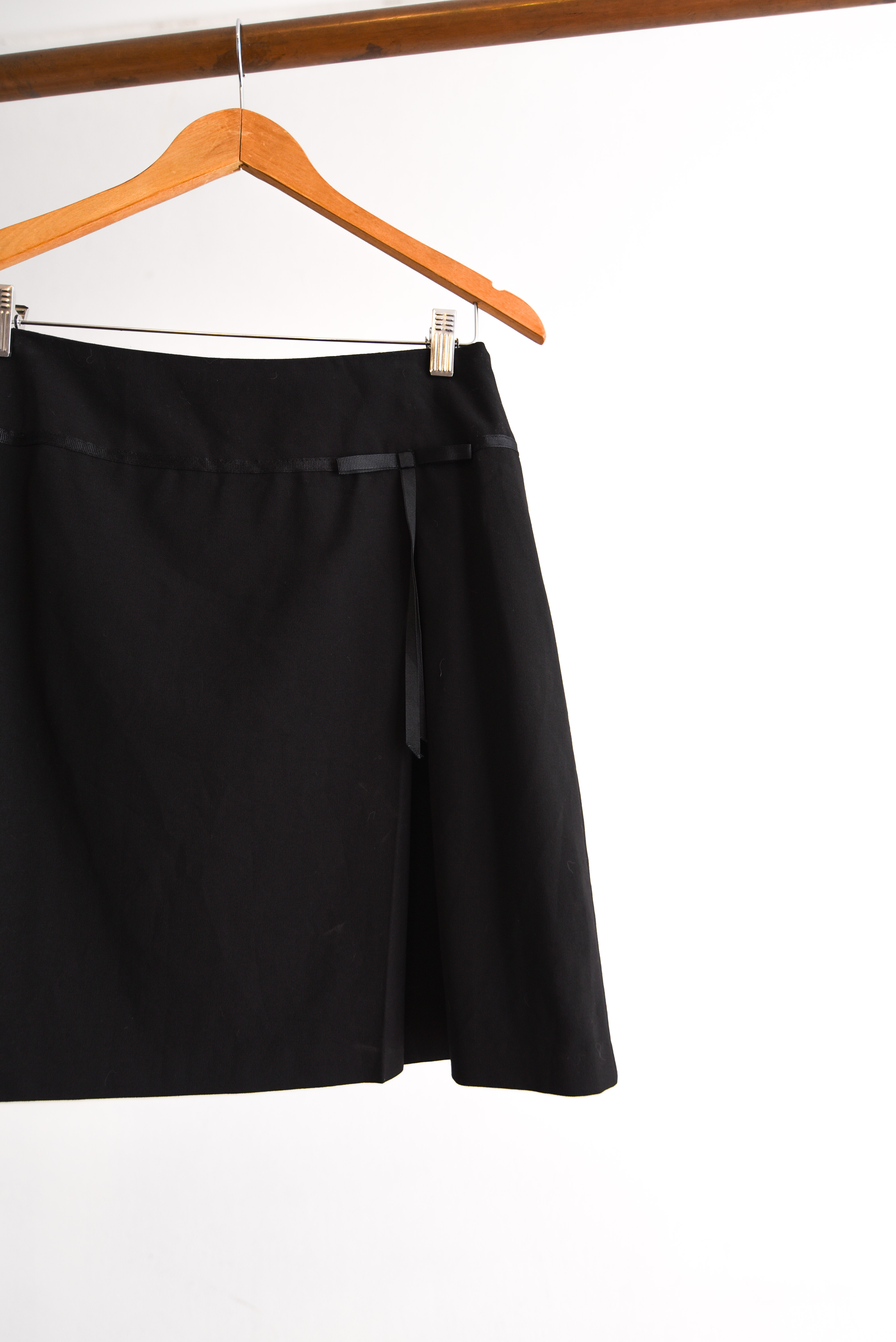 Falda negra lazito 90s