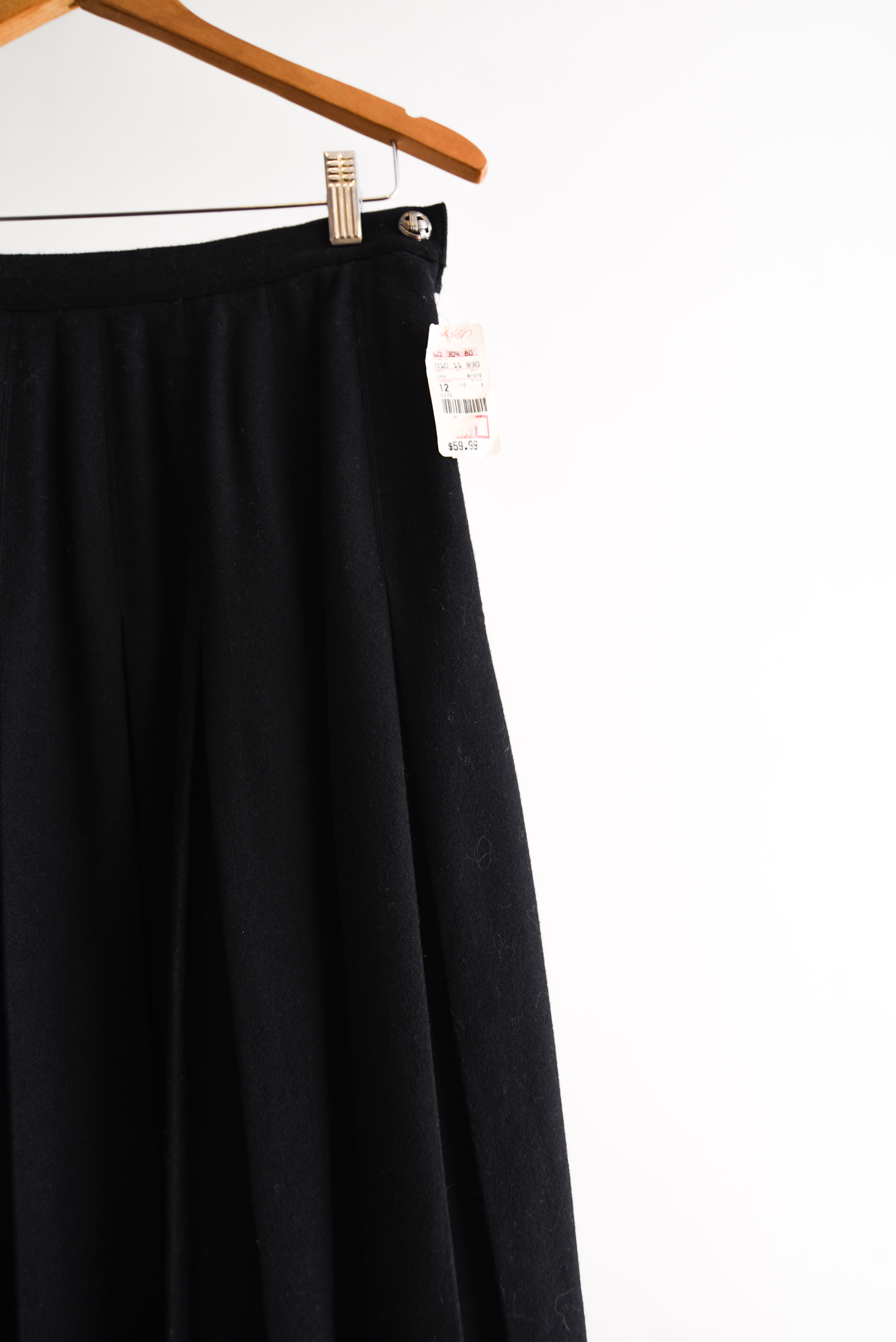 Maxi falda black wool vintage tablas