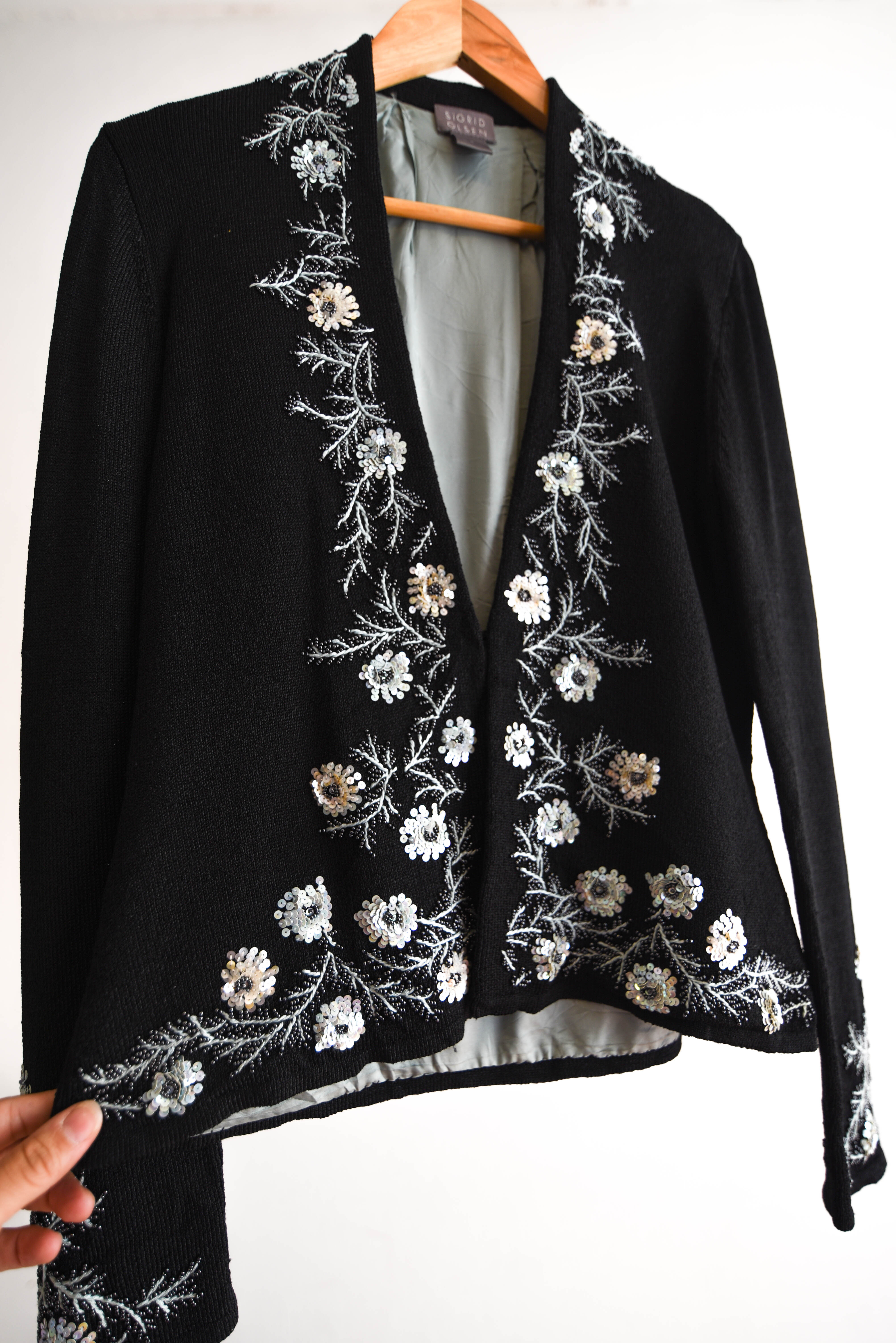 Cardigan black bordado 90s