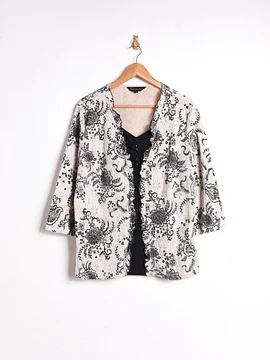 Top encaje y2k vuelos