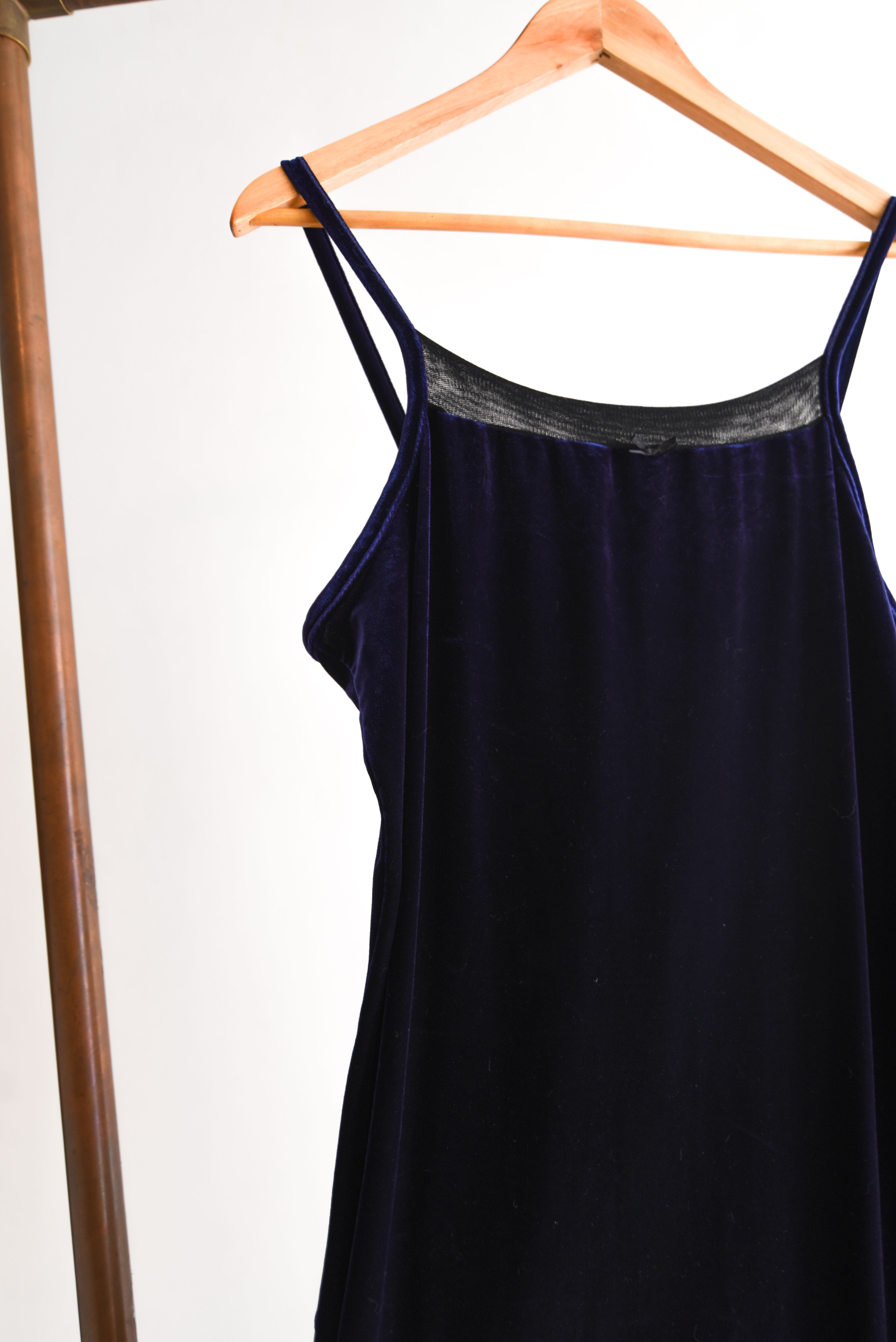 Vestido morado velvet 90S
