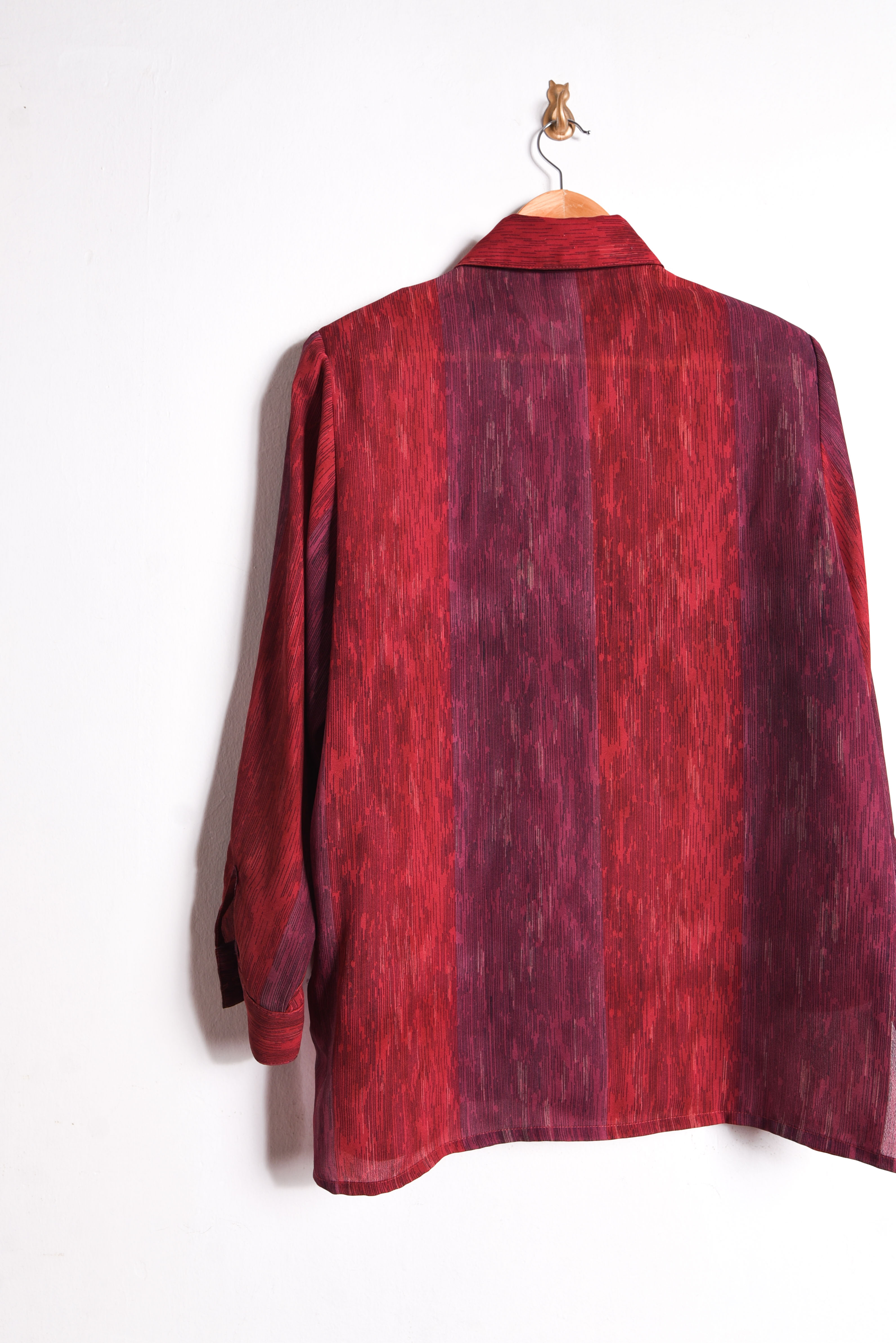 Blusa rojo y burdeo vintage