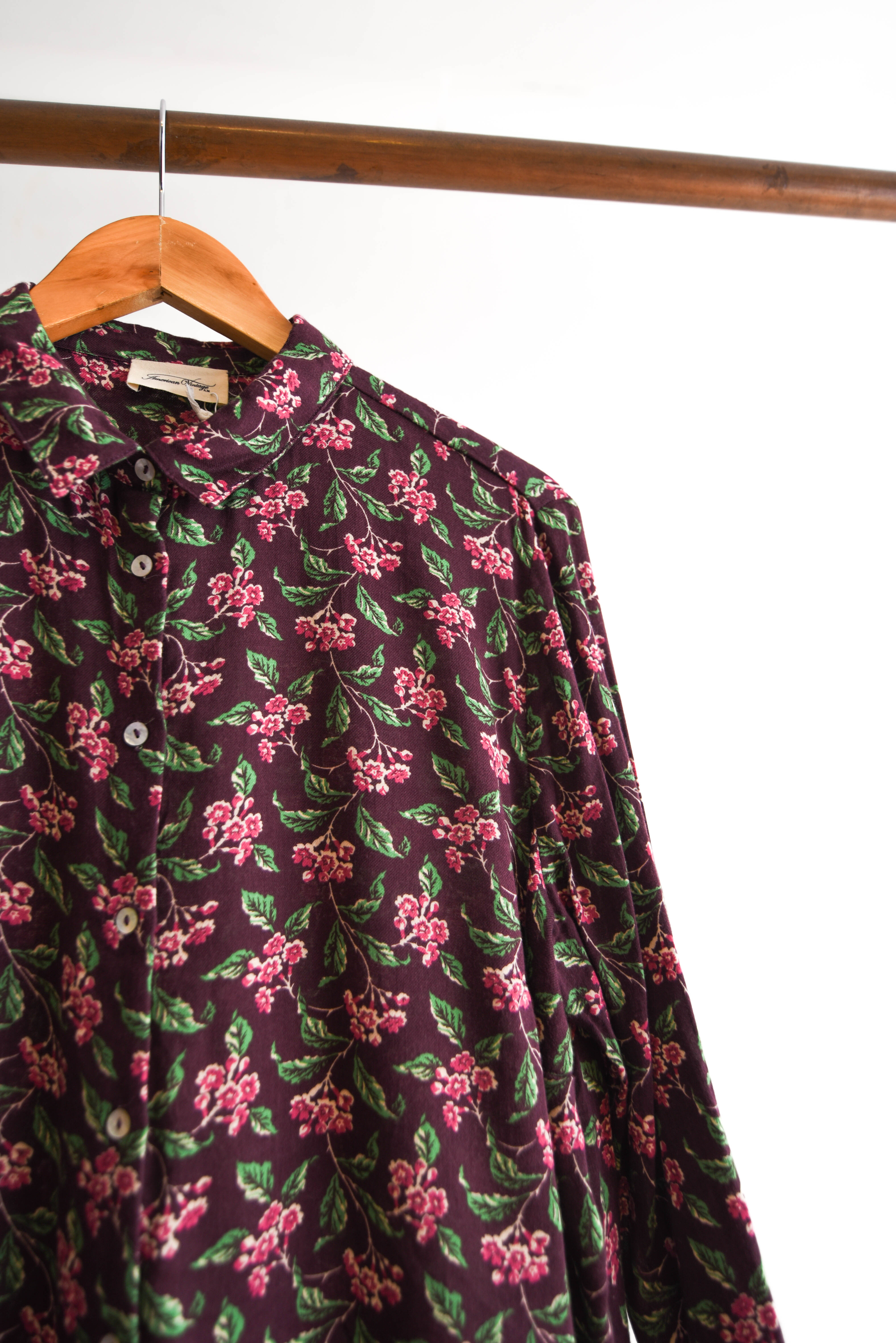 Blusa burdeo floral 