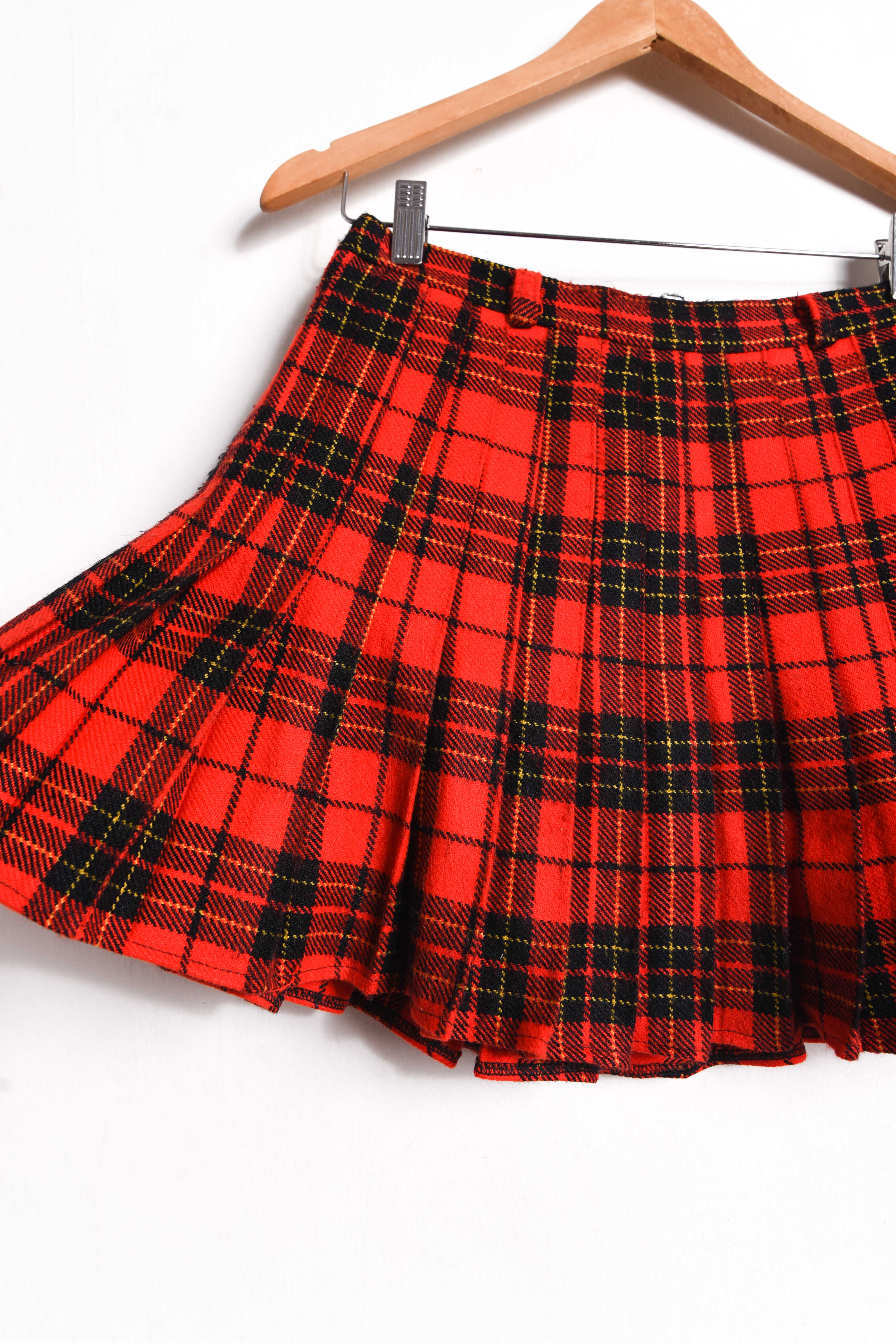 Falda roja tartán tablas vintage