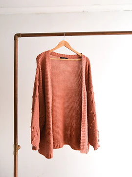 Cardigan tapado coral globo