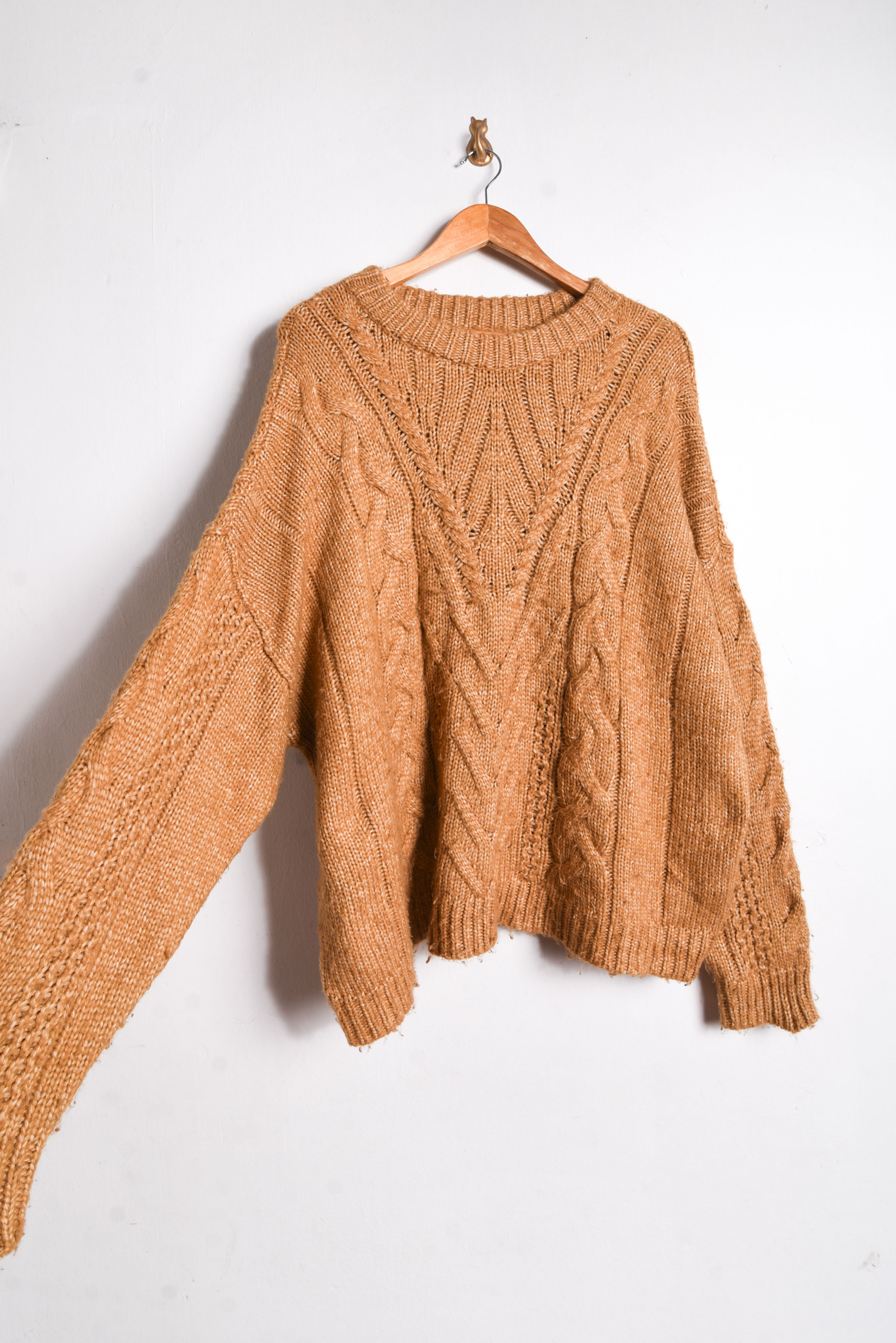 Chaleco café trenzado plus size