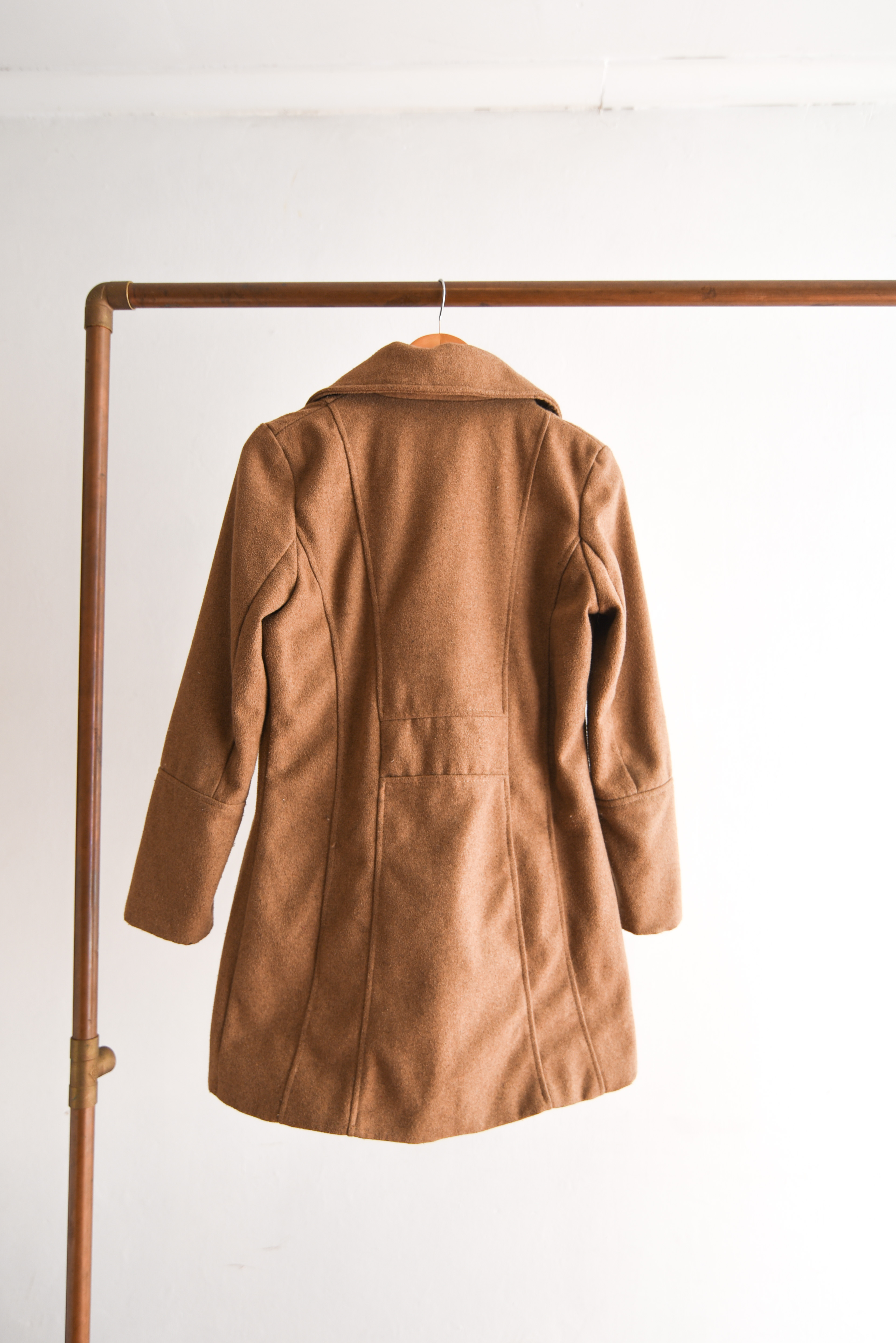 Abrigo camel botones