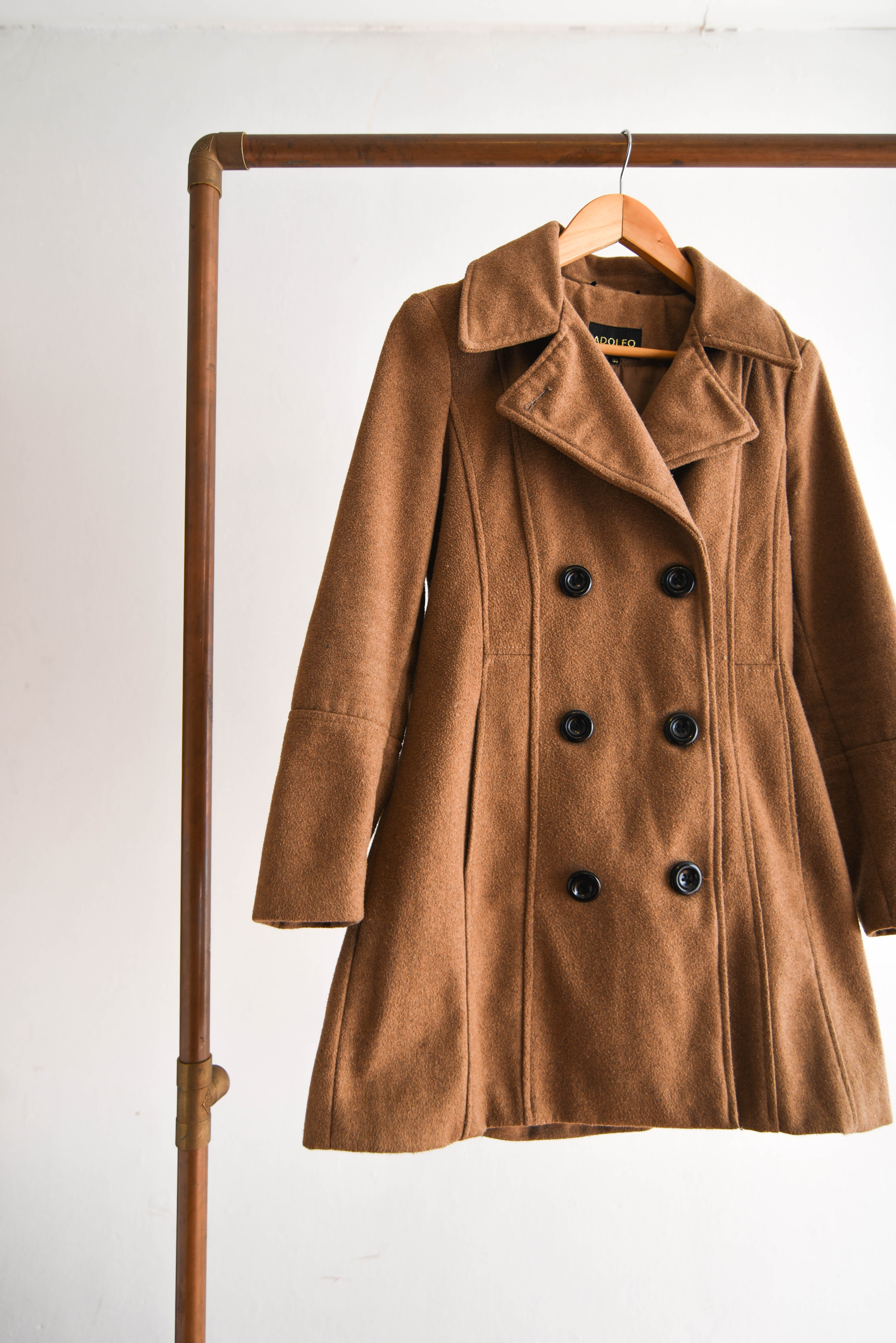 Abrigo camel botones