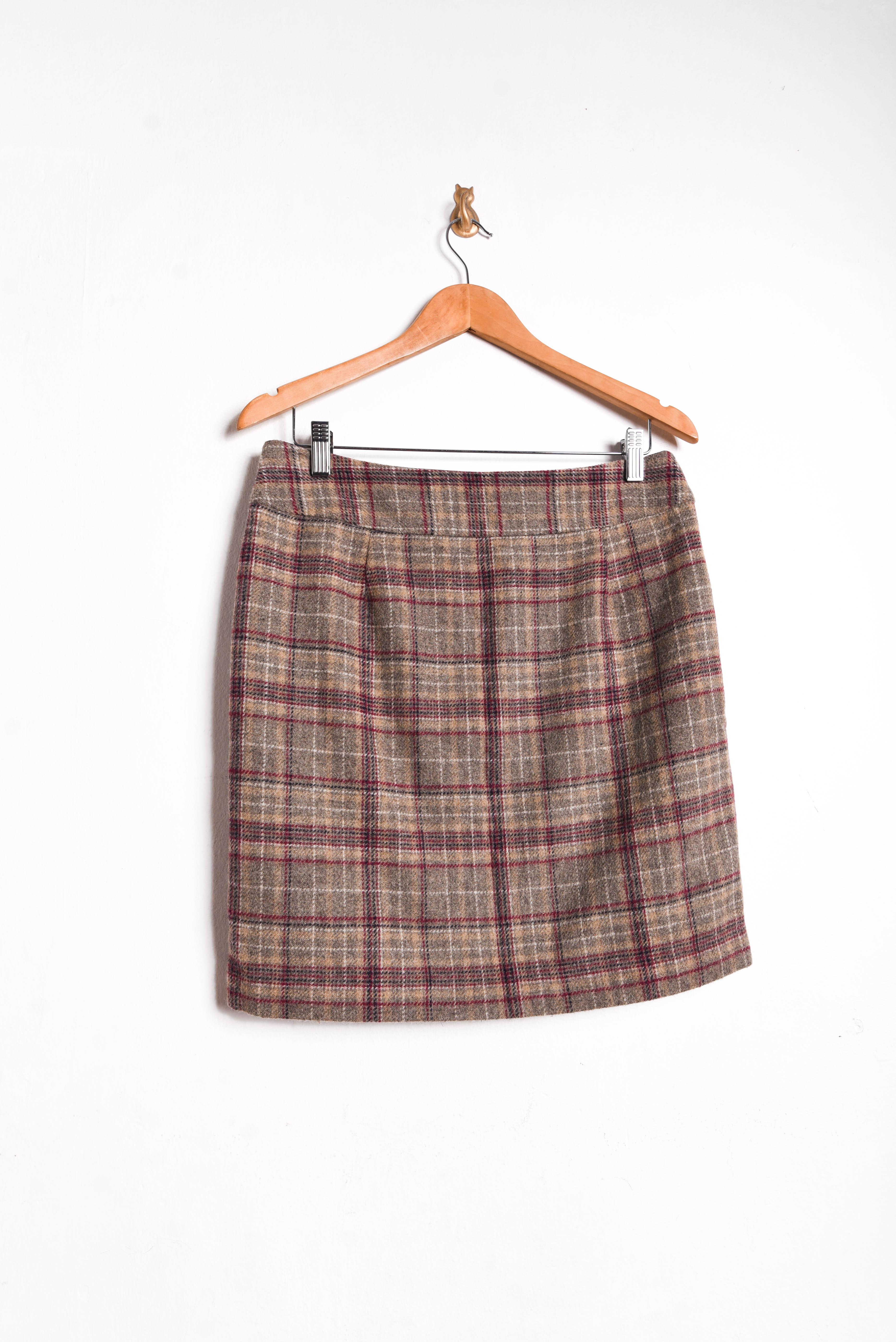 Falda café tartán