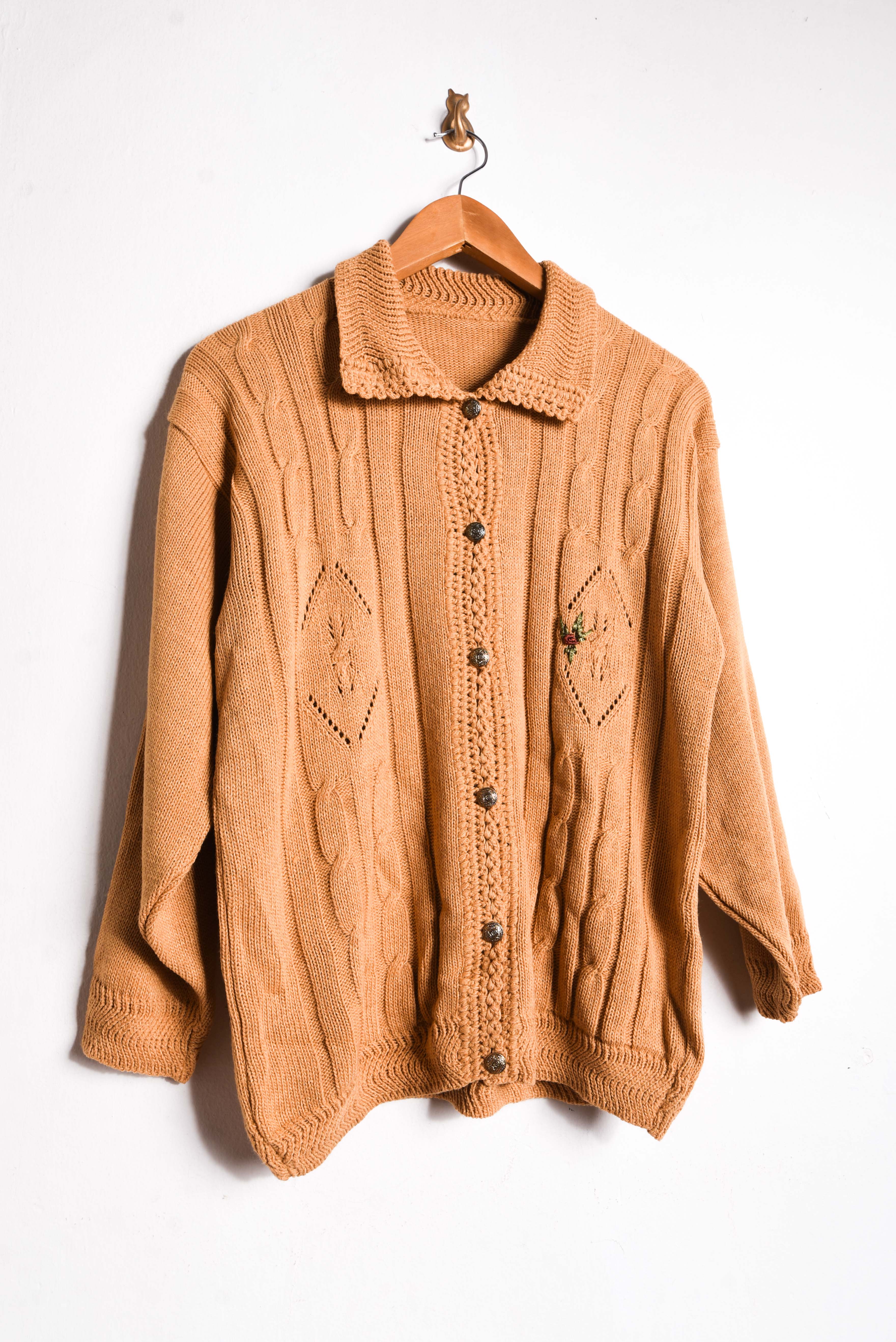 Cardigan camel bordado vintage