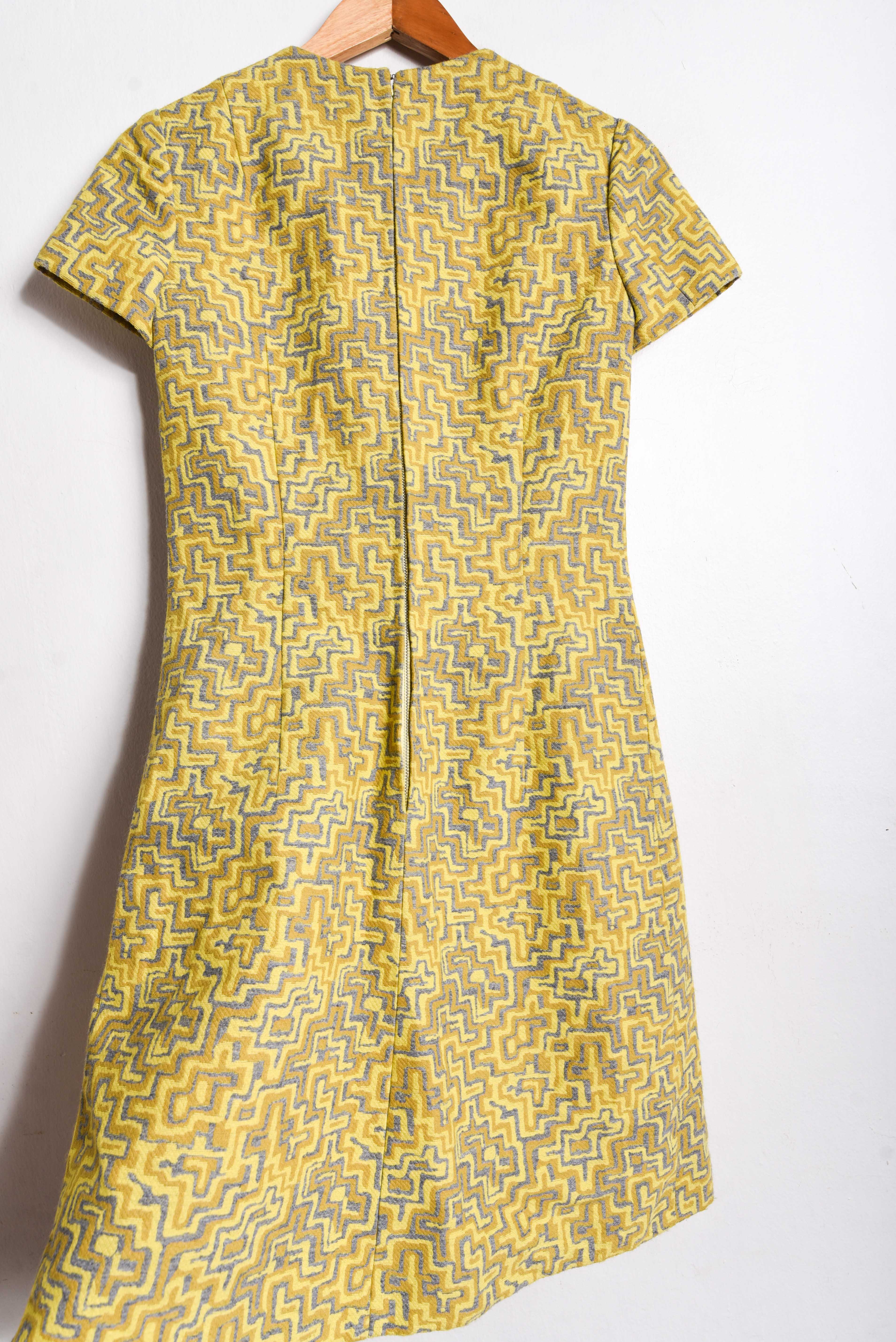 Vestido psicodélico 1960s Adam Woods