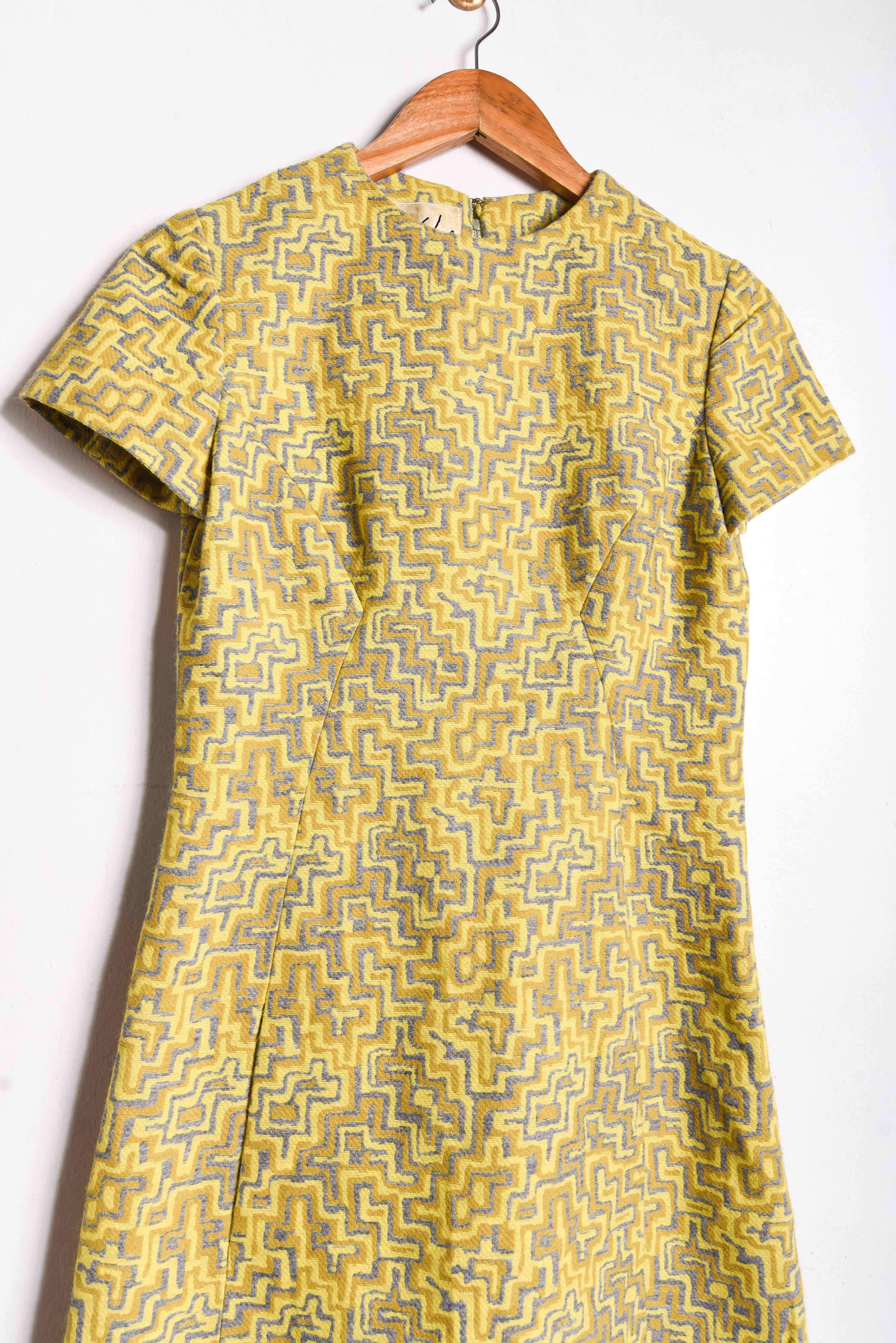 Vestido psicodélico 1960s Adam Woods