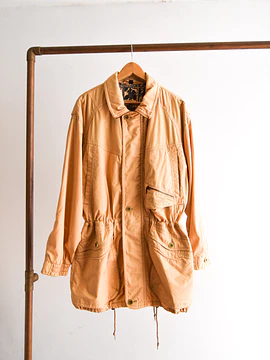 Chaqueta amarillo pastel acinturada