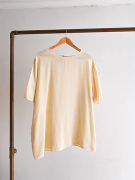 Blusa marfil seda vintage