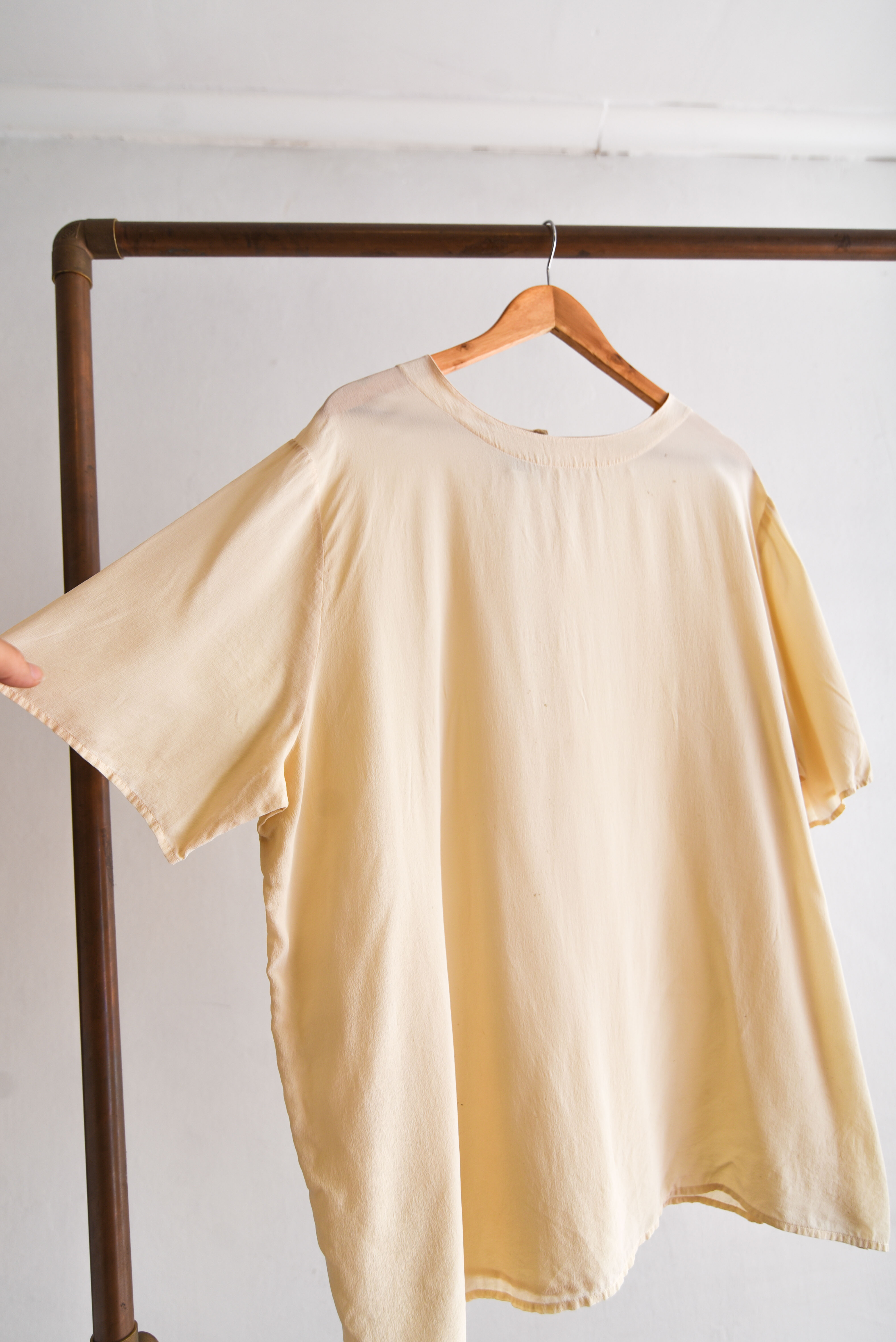 Blusa marfil seda vintage