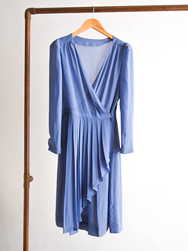 Vestido vintage celeste plisado