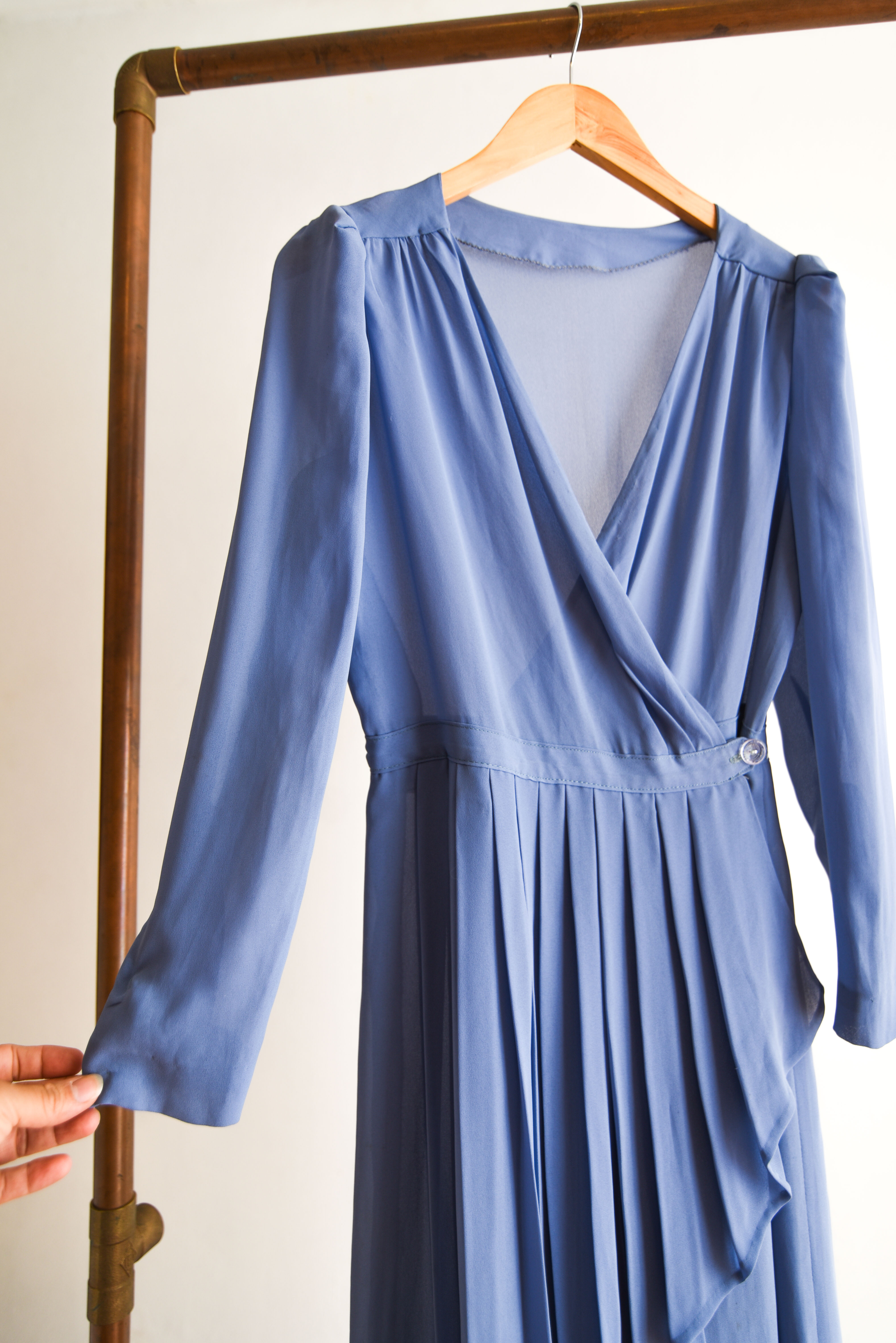 Vestido vintage celeste plisado