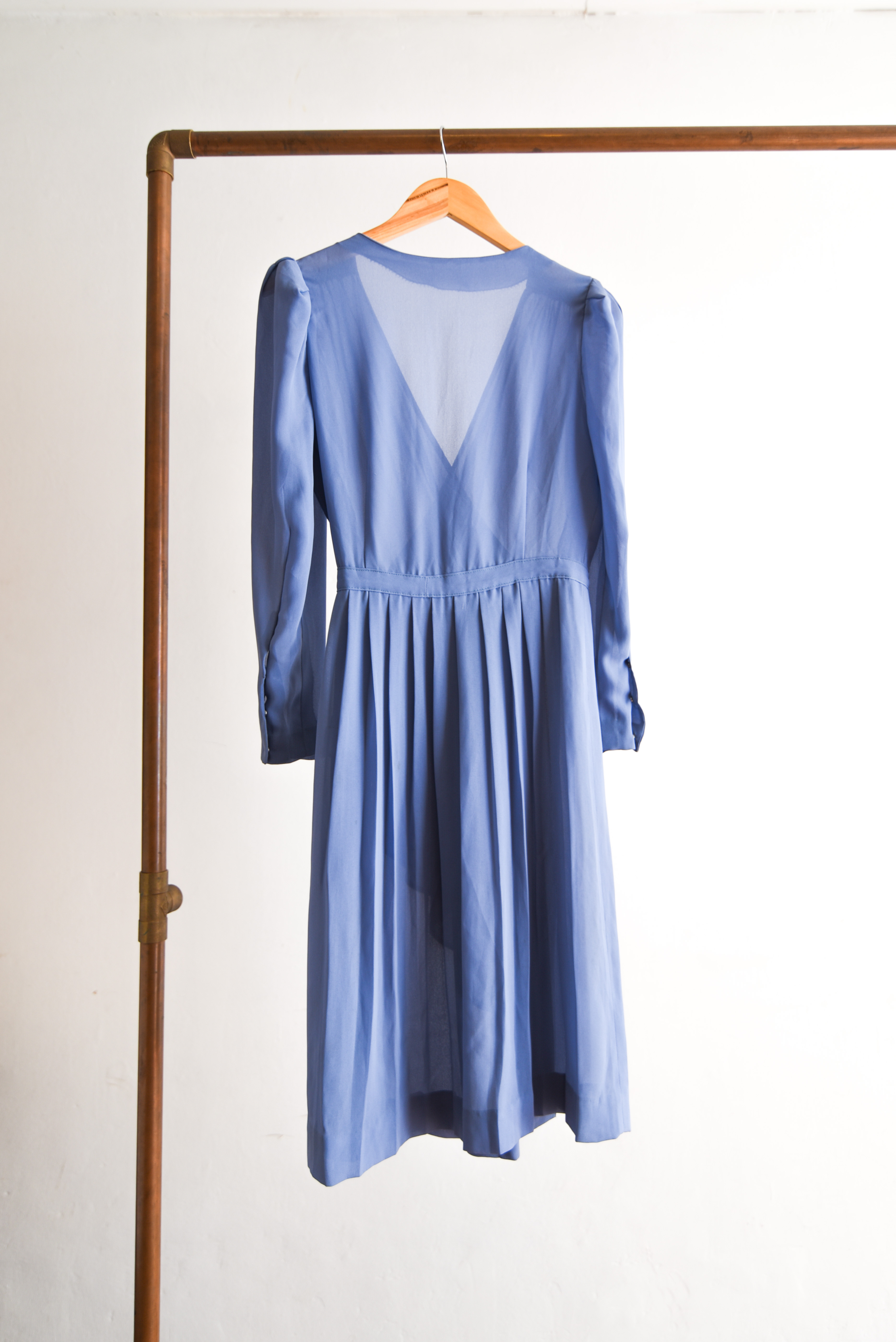 Vestido vintage celeste plisado