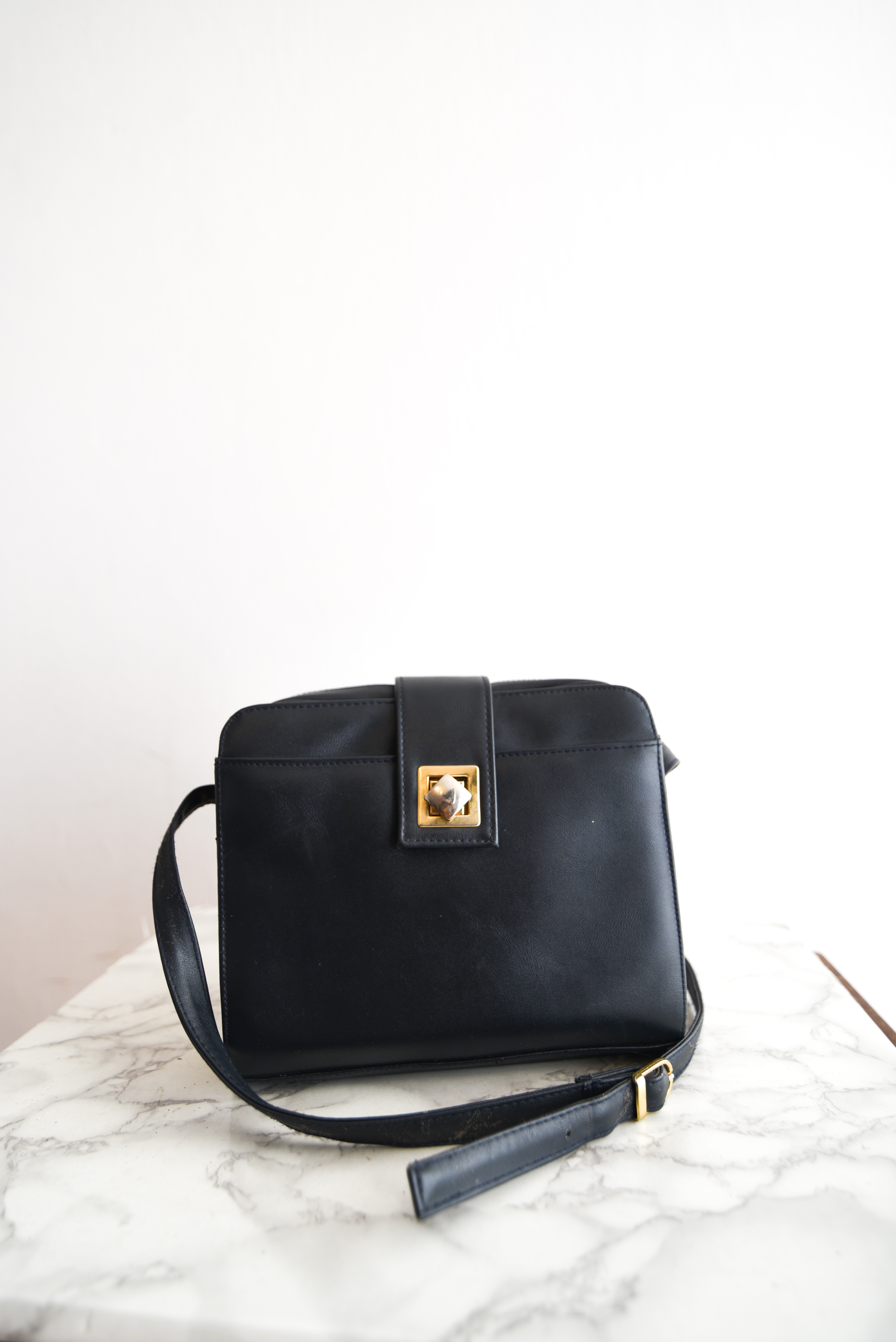 Cartera azul navy 90s