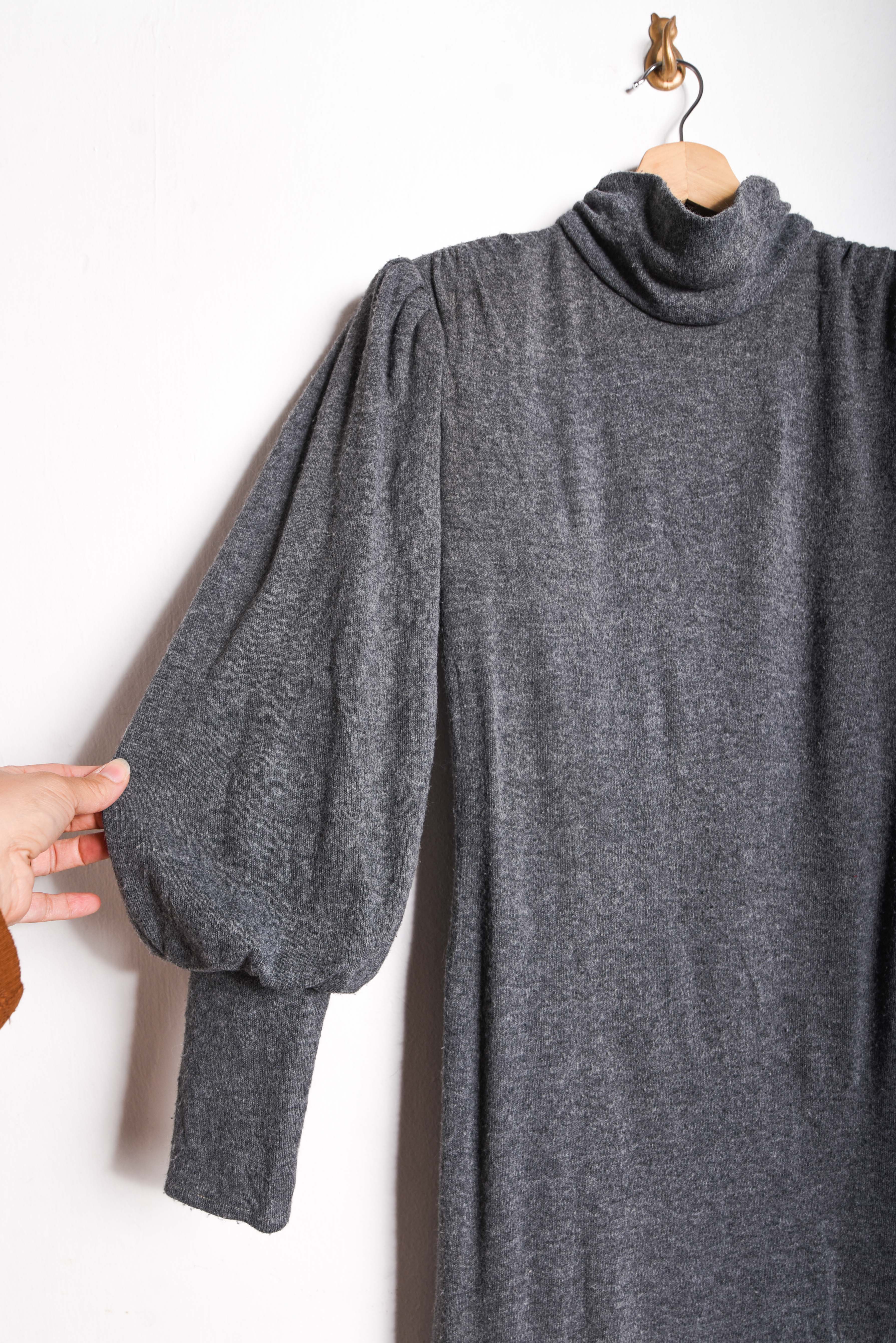 Vestido tejido gris 80s