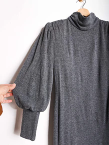 Vestido tejido gris 80s