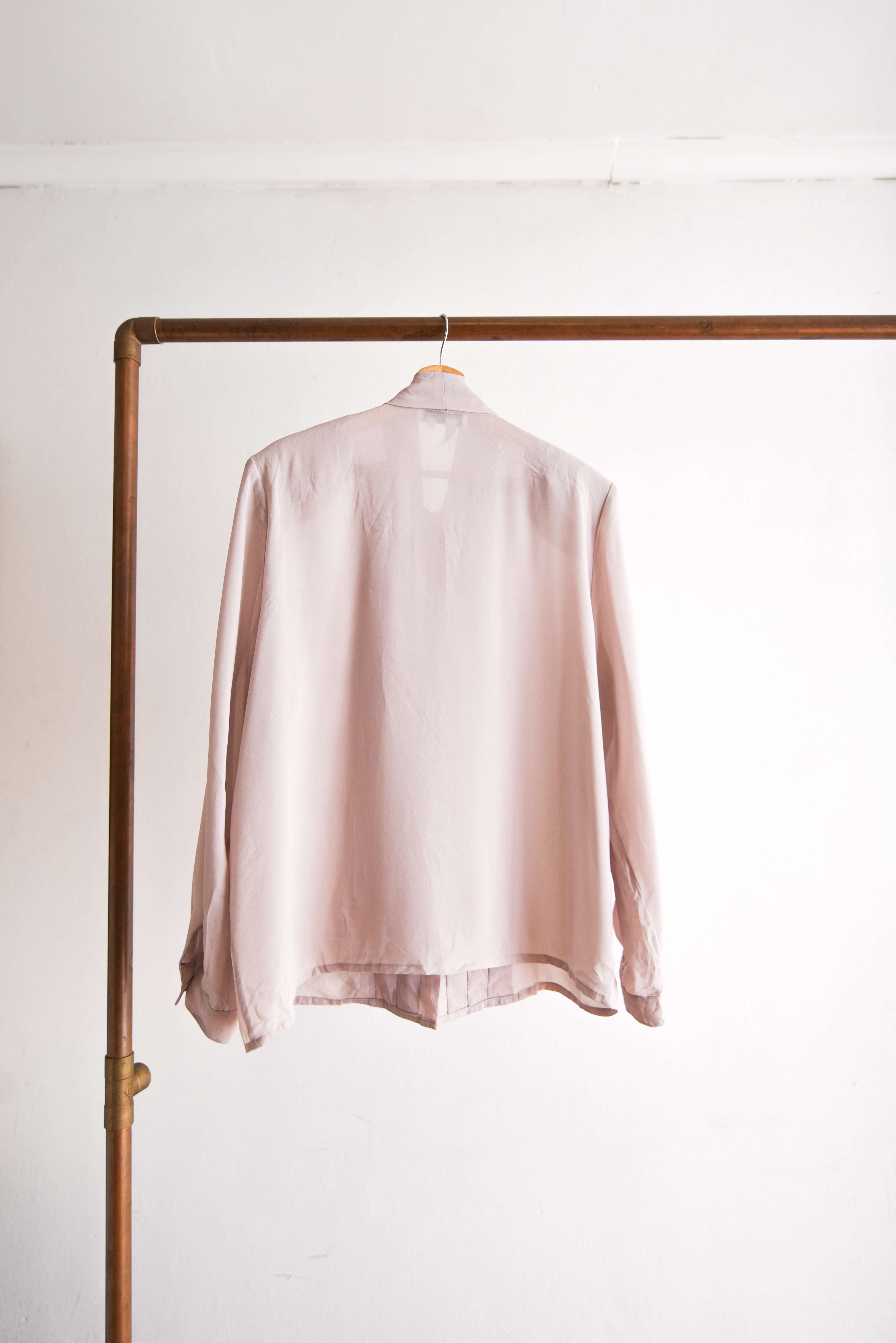 Blusa gris taupe 80s