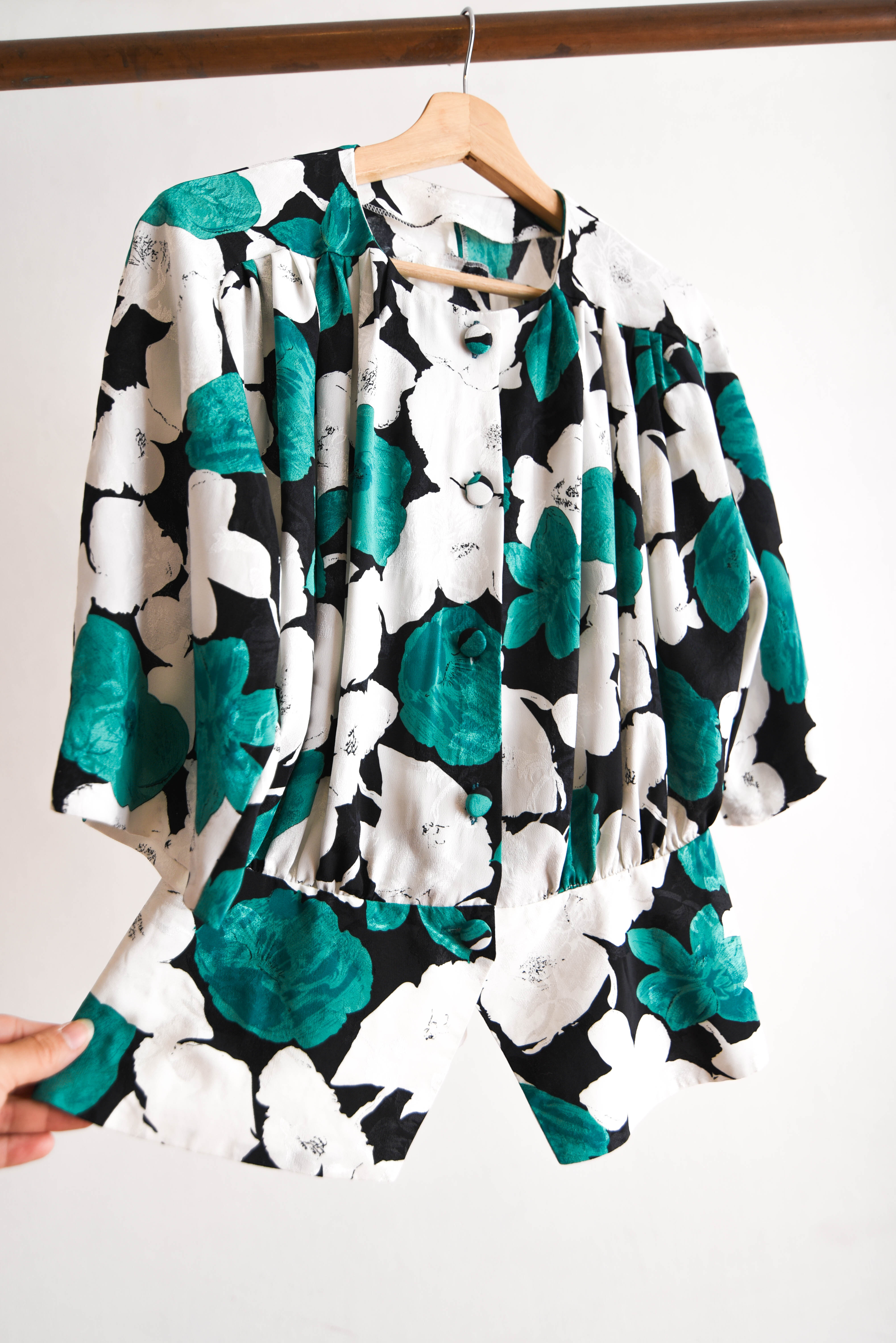 Blusa floral b&w turquesa