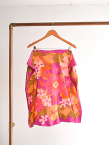 Pañuelo floral retro rosa