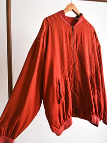 Bomber jacket roja seda vintage 90s