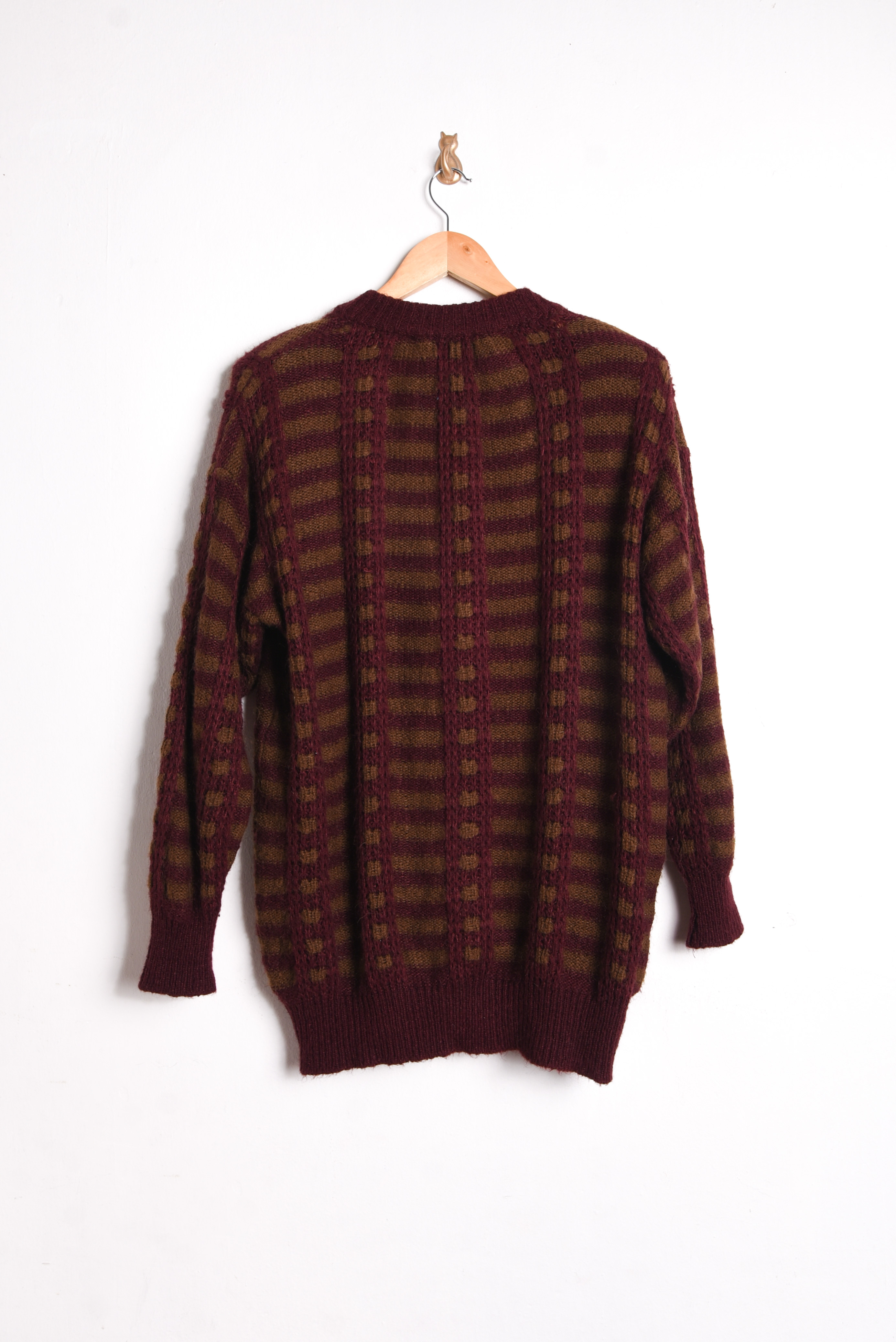 Cardigan vintage burdeo made in Chile