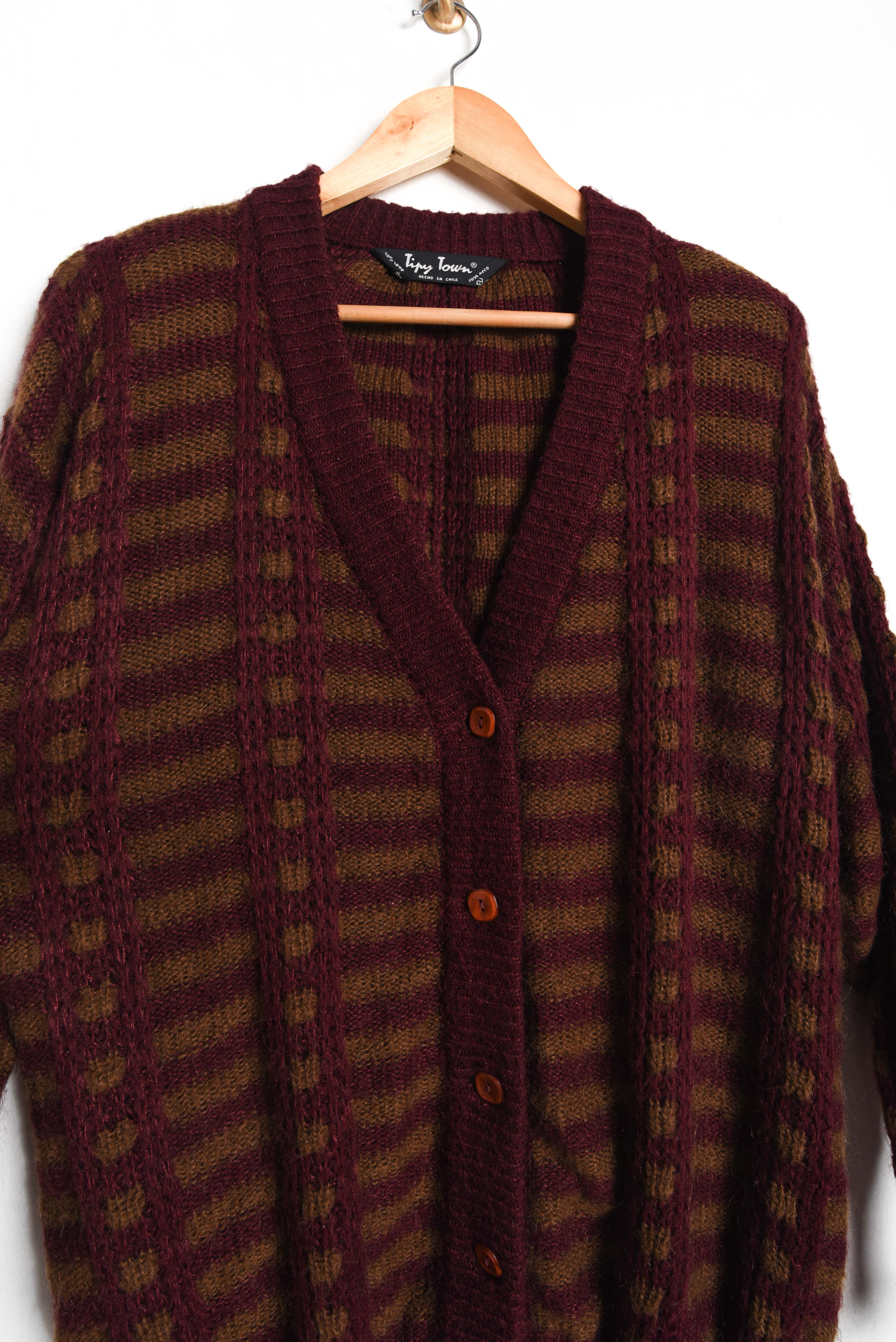 Cardigan vintage burdeo made in Chile
