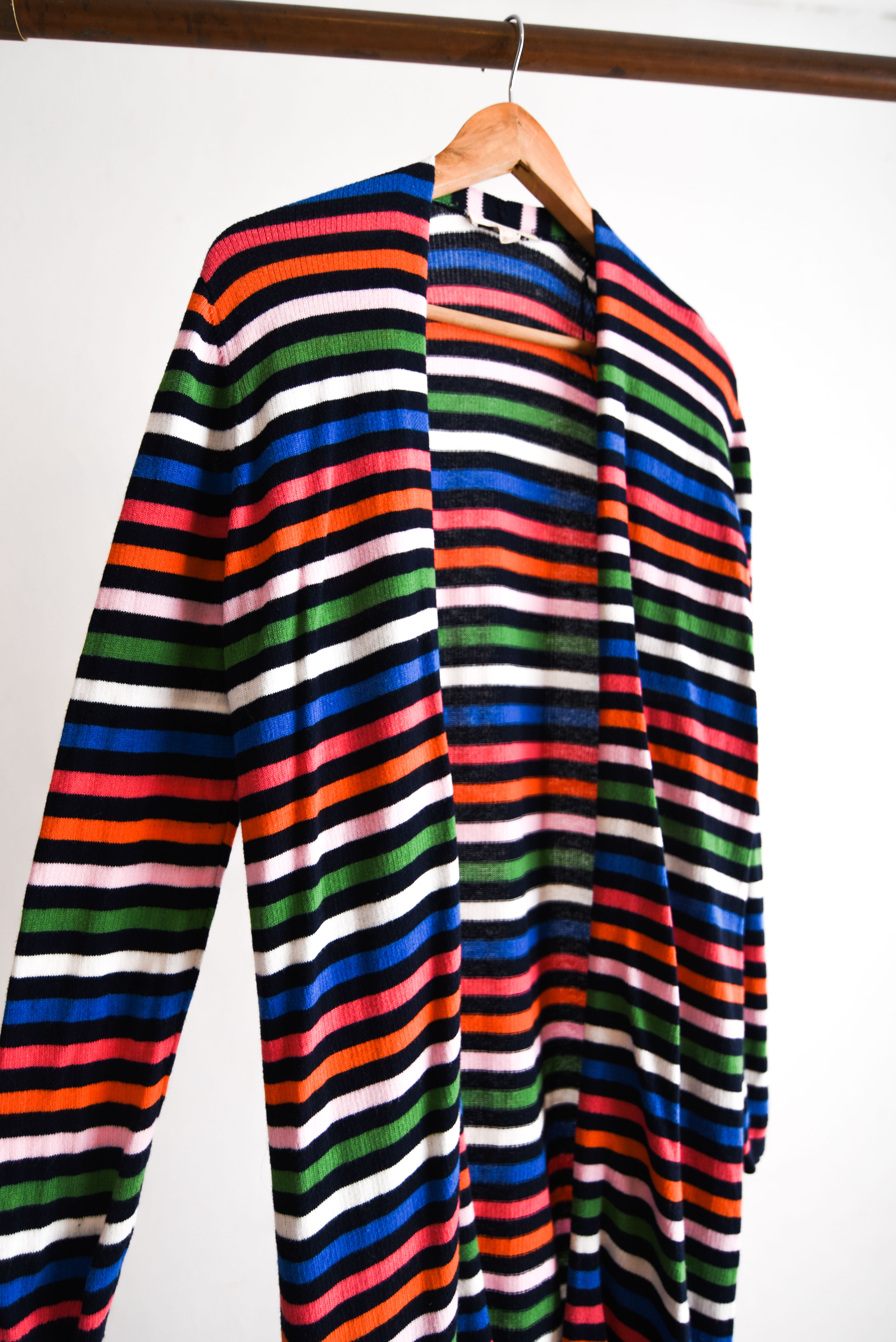 Cardigan tapado rayado multicolor