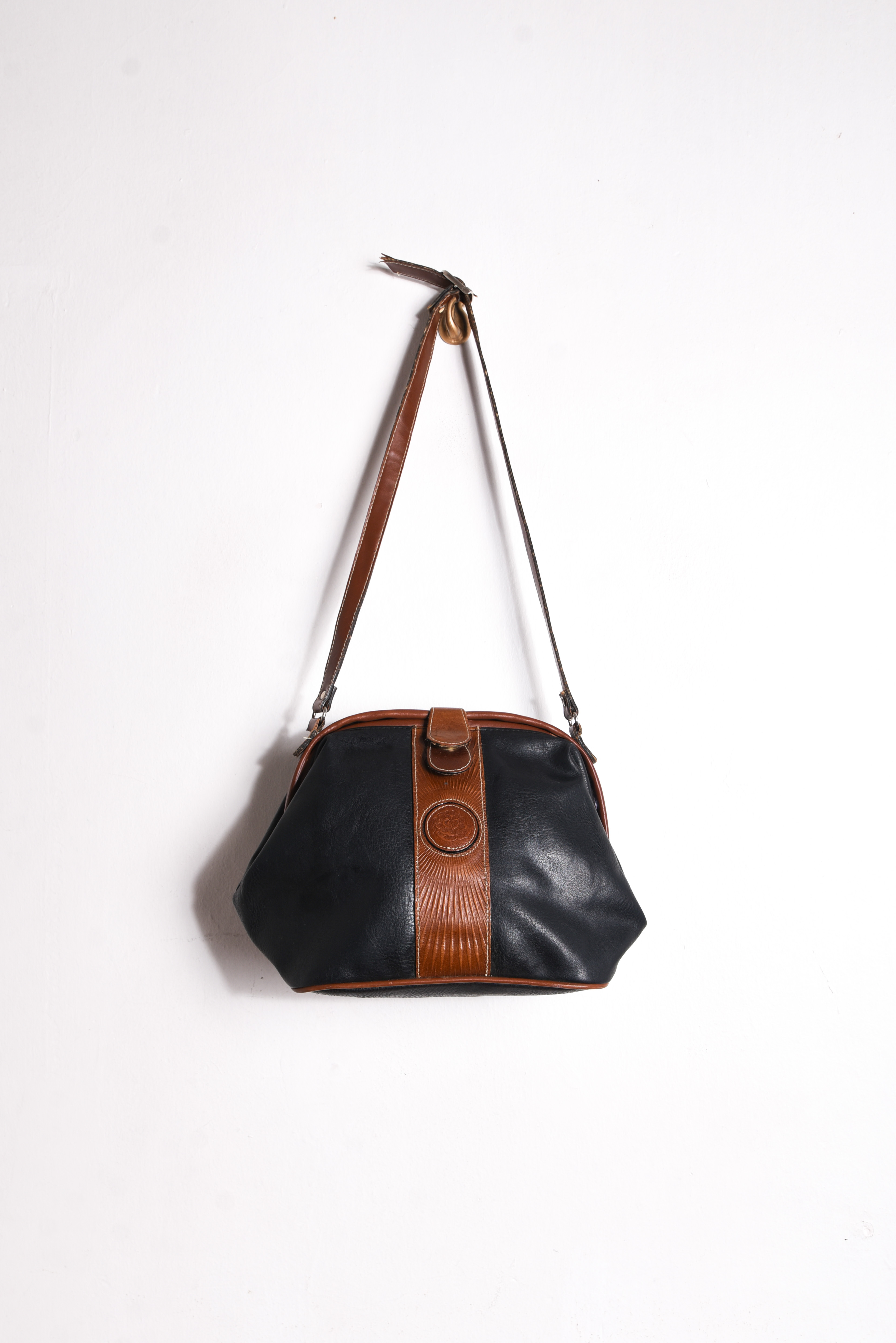 Cartera cuero bicolor 90s