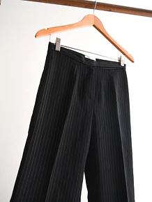 Pantalón negro pinstripe made in Chile