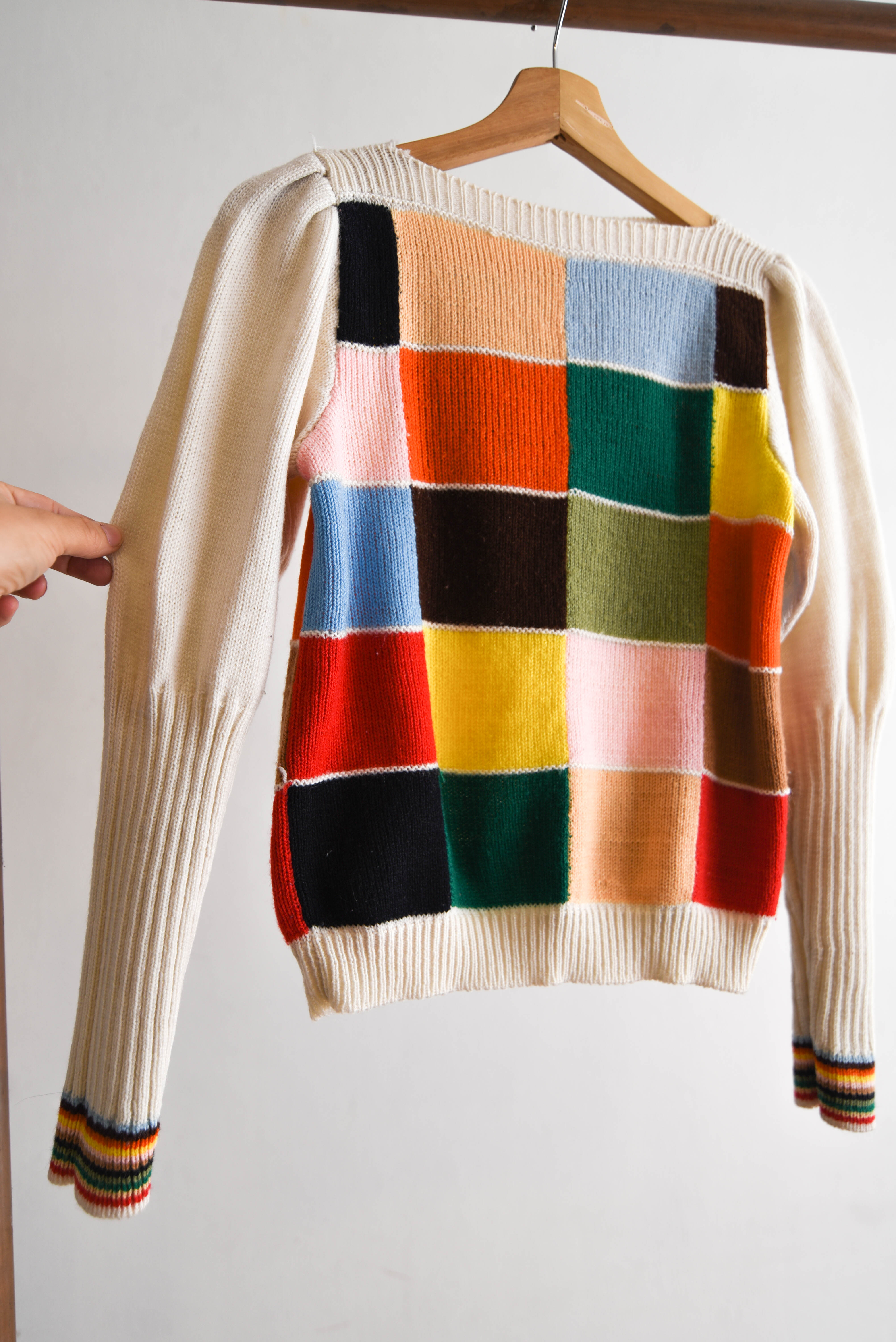 Chaleco marfil vintage cuadros