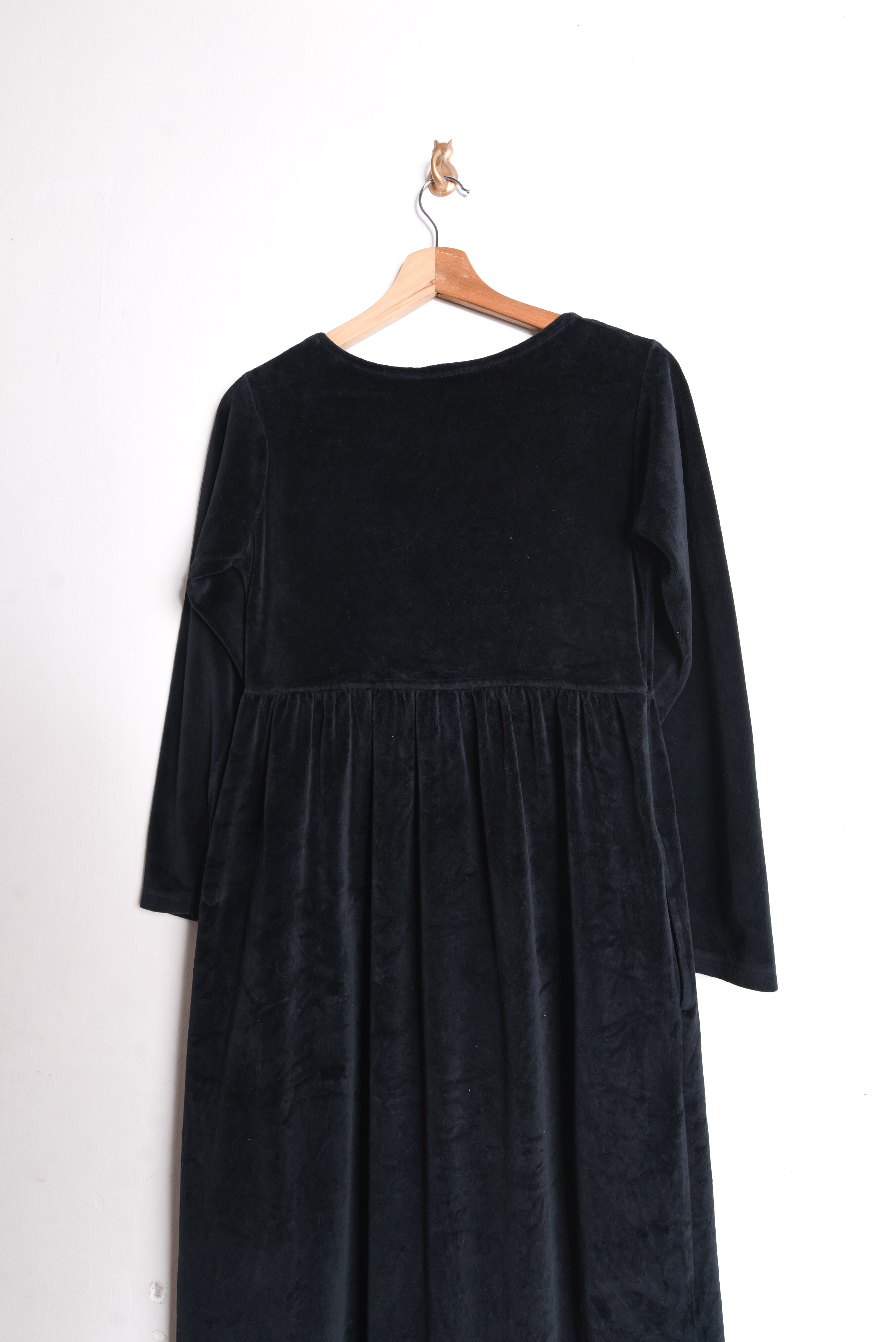 Maxi vestido negro plush 90s