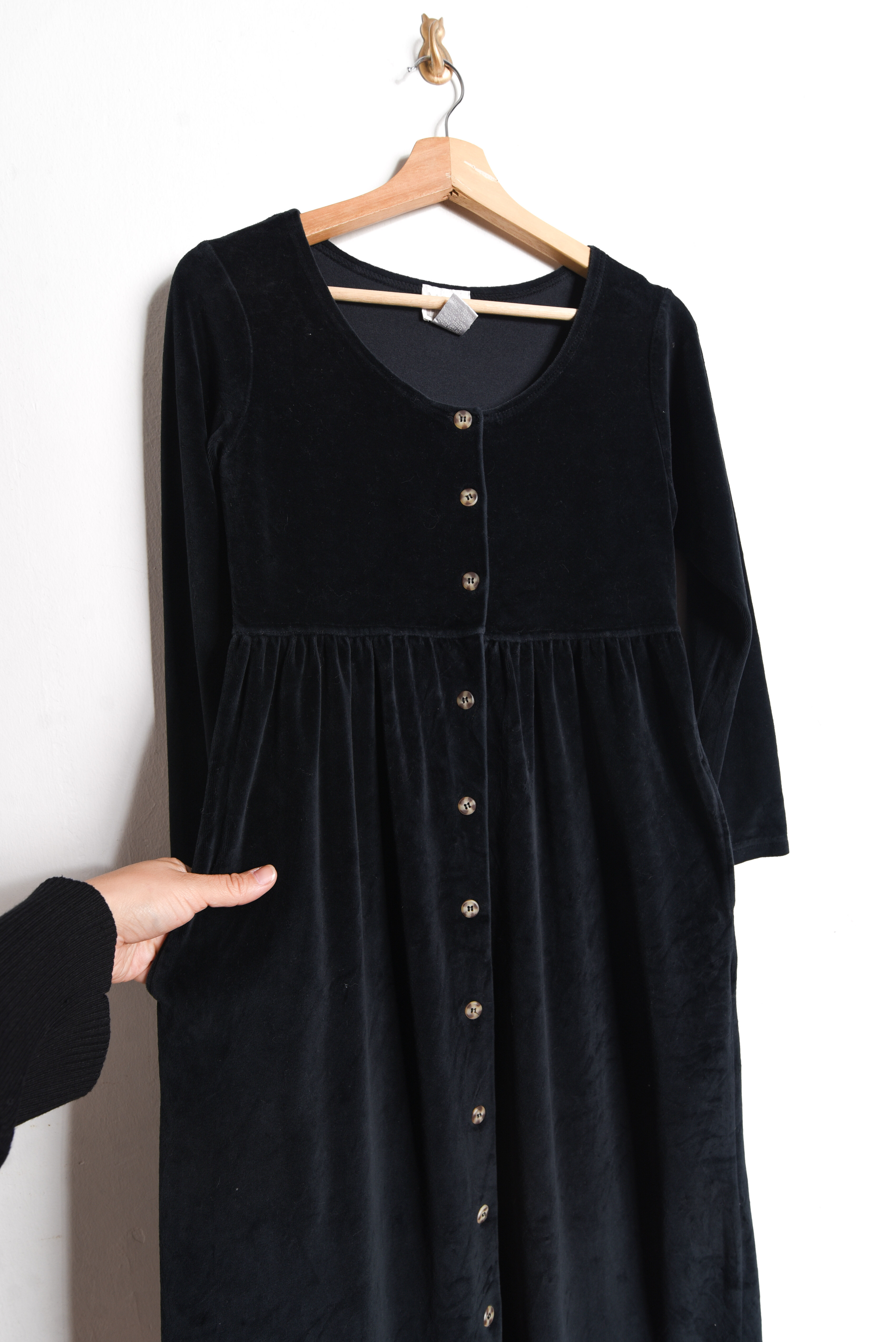 Maxi vestido negro plush 90s