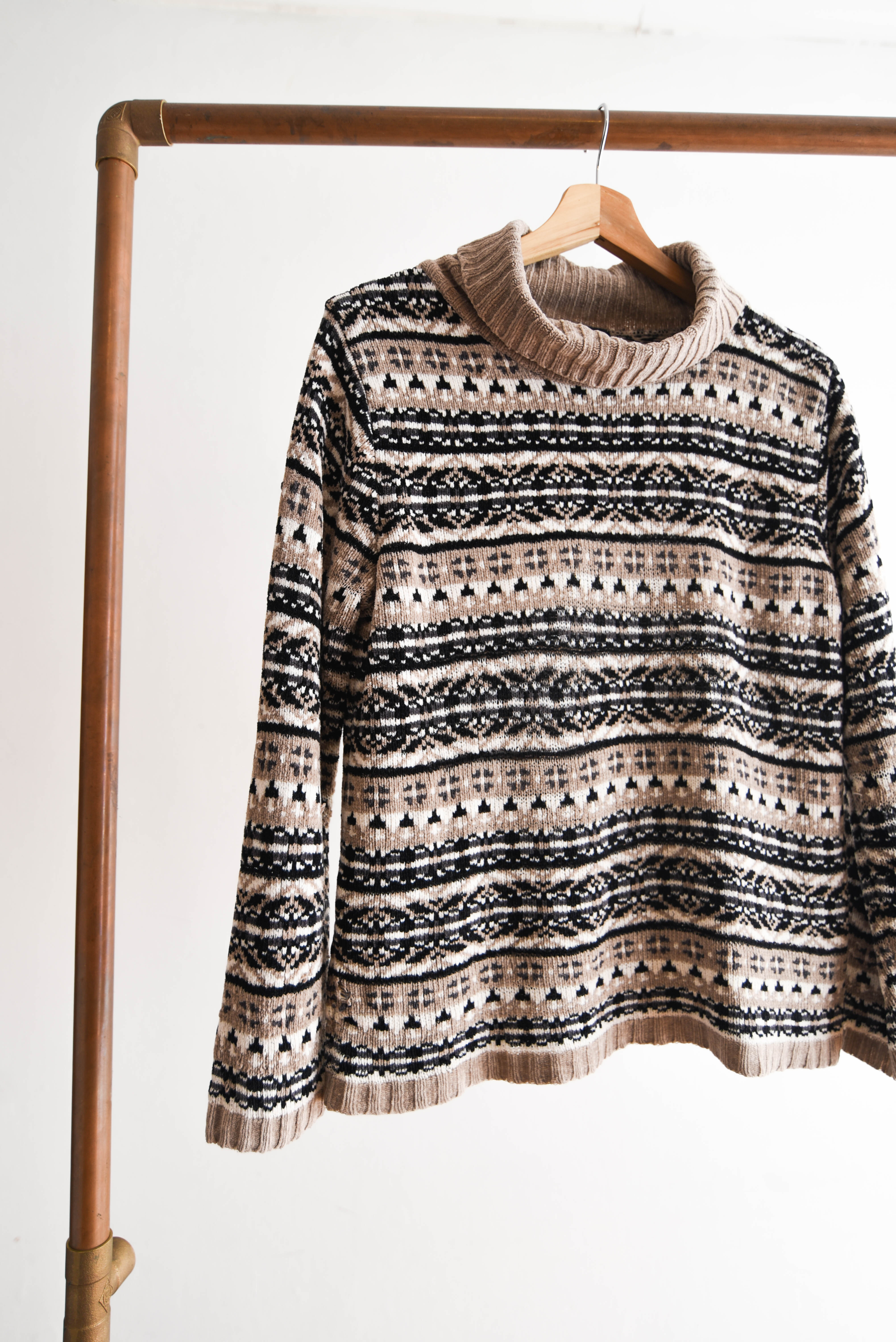 Chaleco turtleneck chenille café