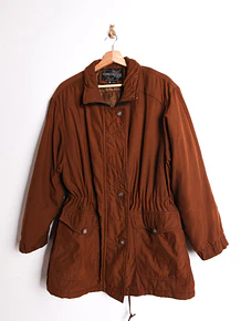 Chaqueta café chocolate acinturada vntg