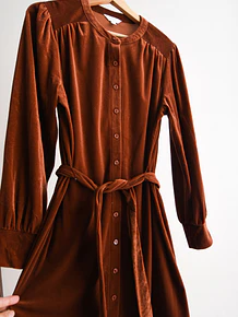 Vestido velvet camisero granate