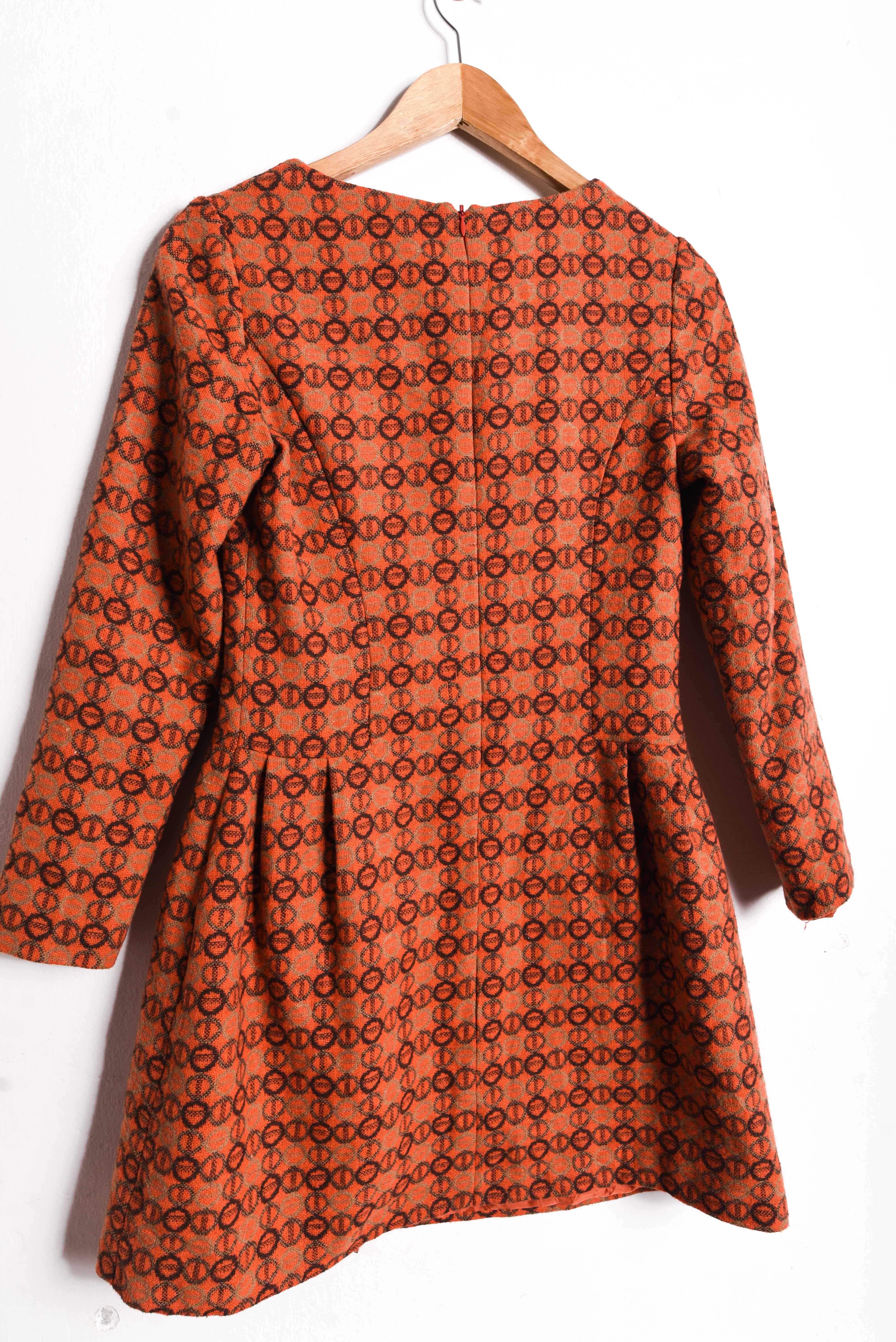 Vestido naranjo invierno