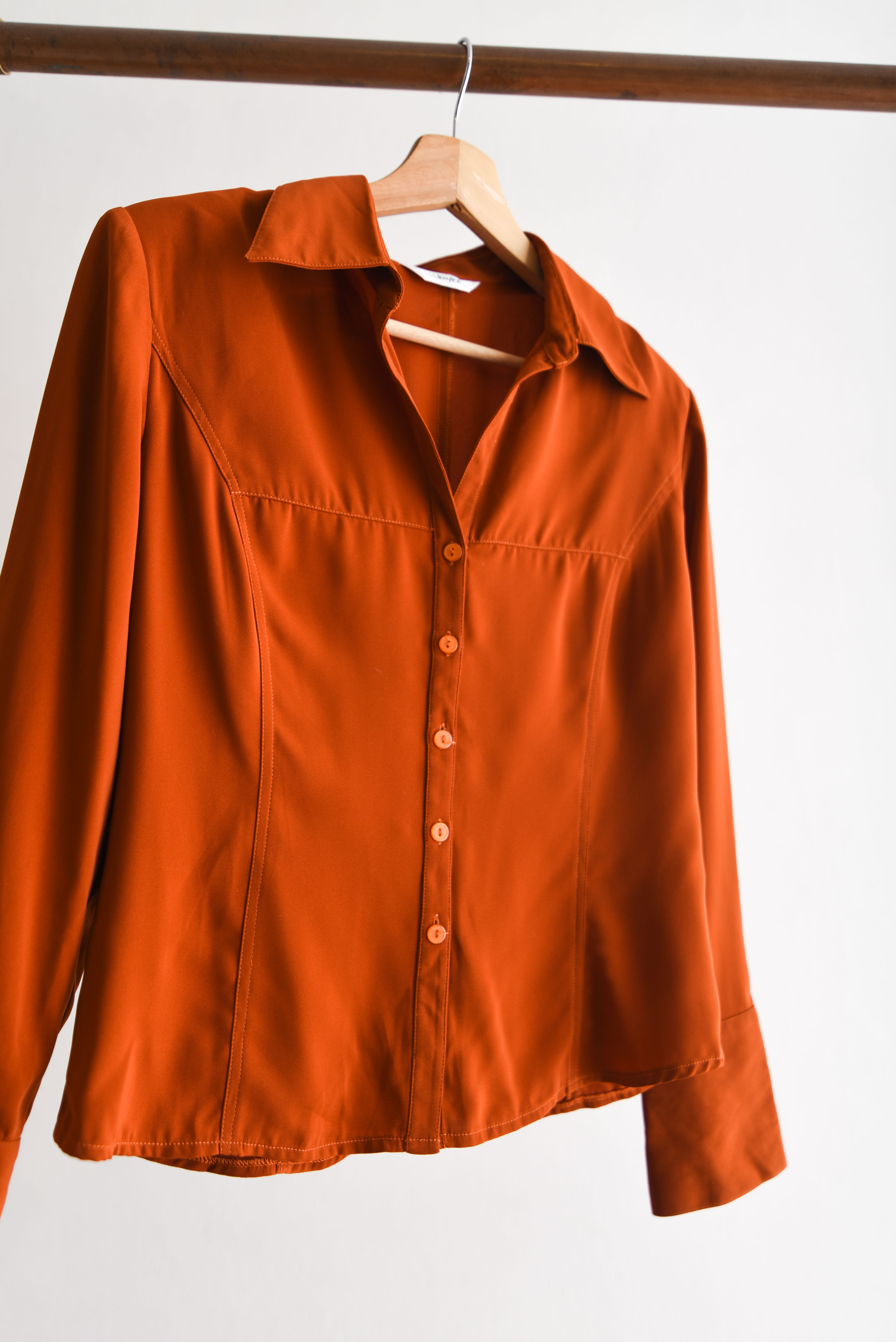 Blusa naranja formal
