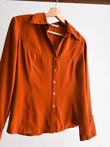 Blusa naranja formal
